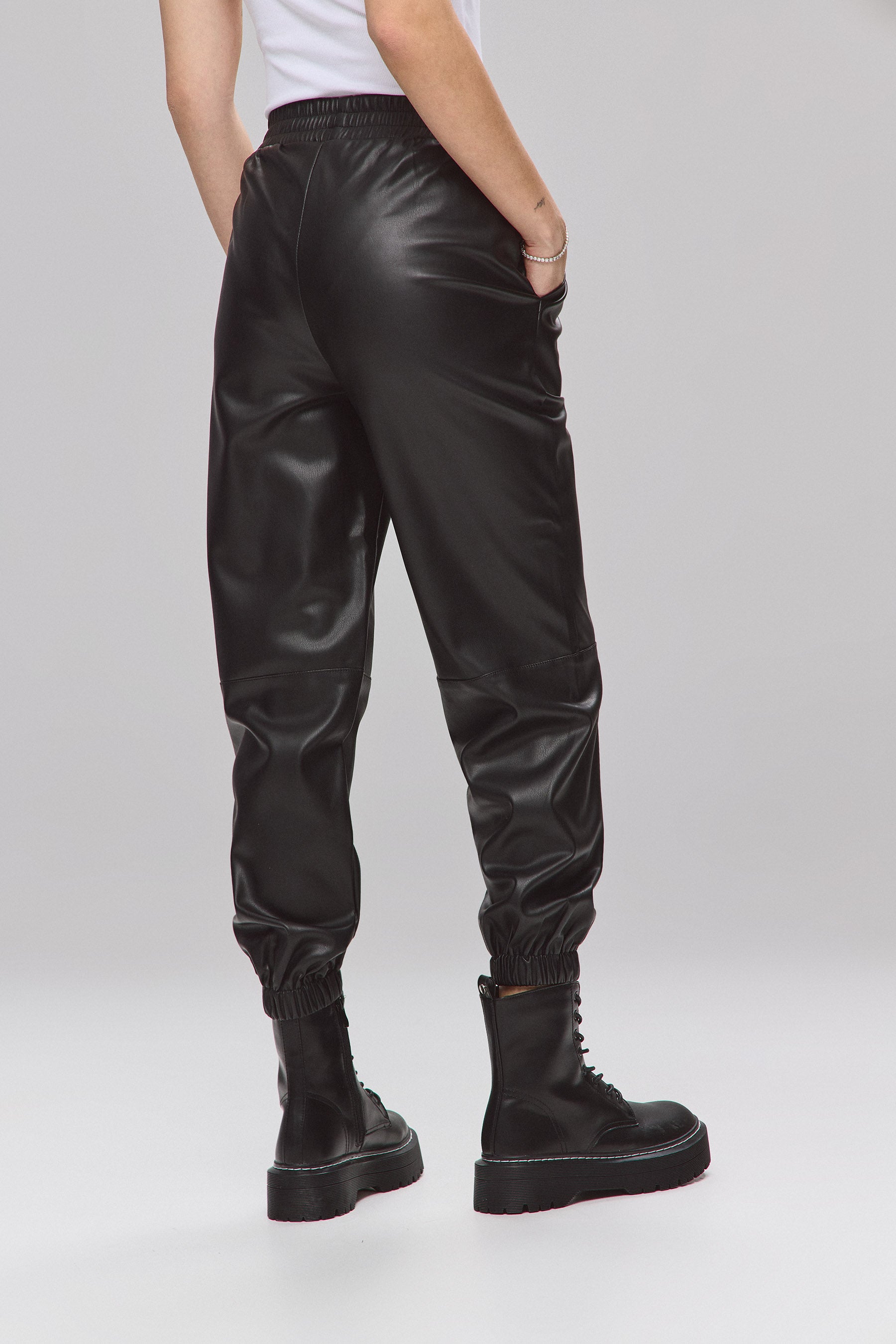 דגמ"ח PU דפוס בולט