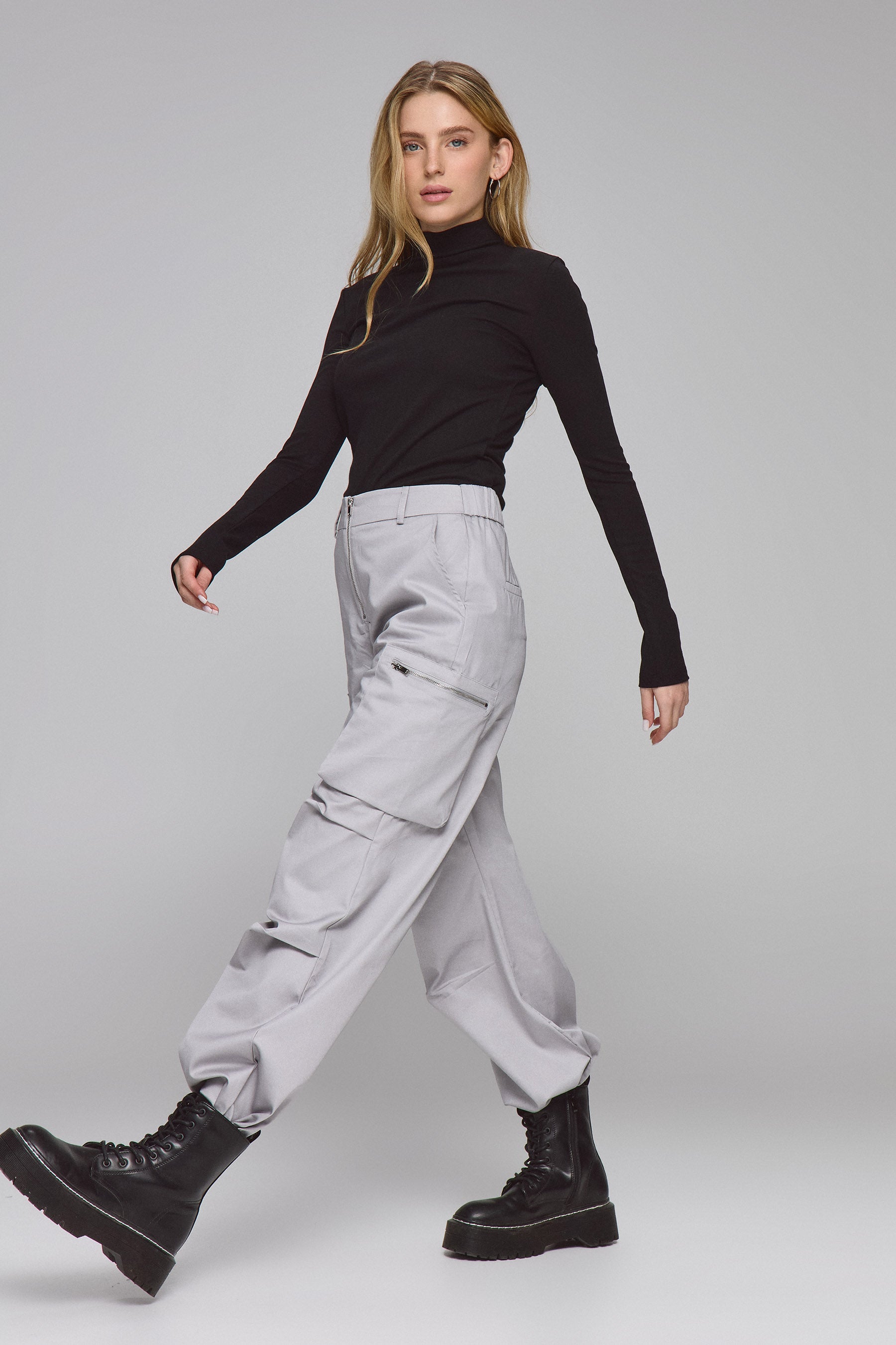 דגמ"ח סילבר זיפר קפלים