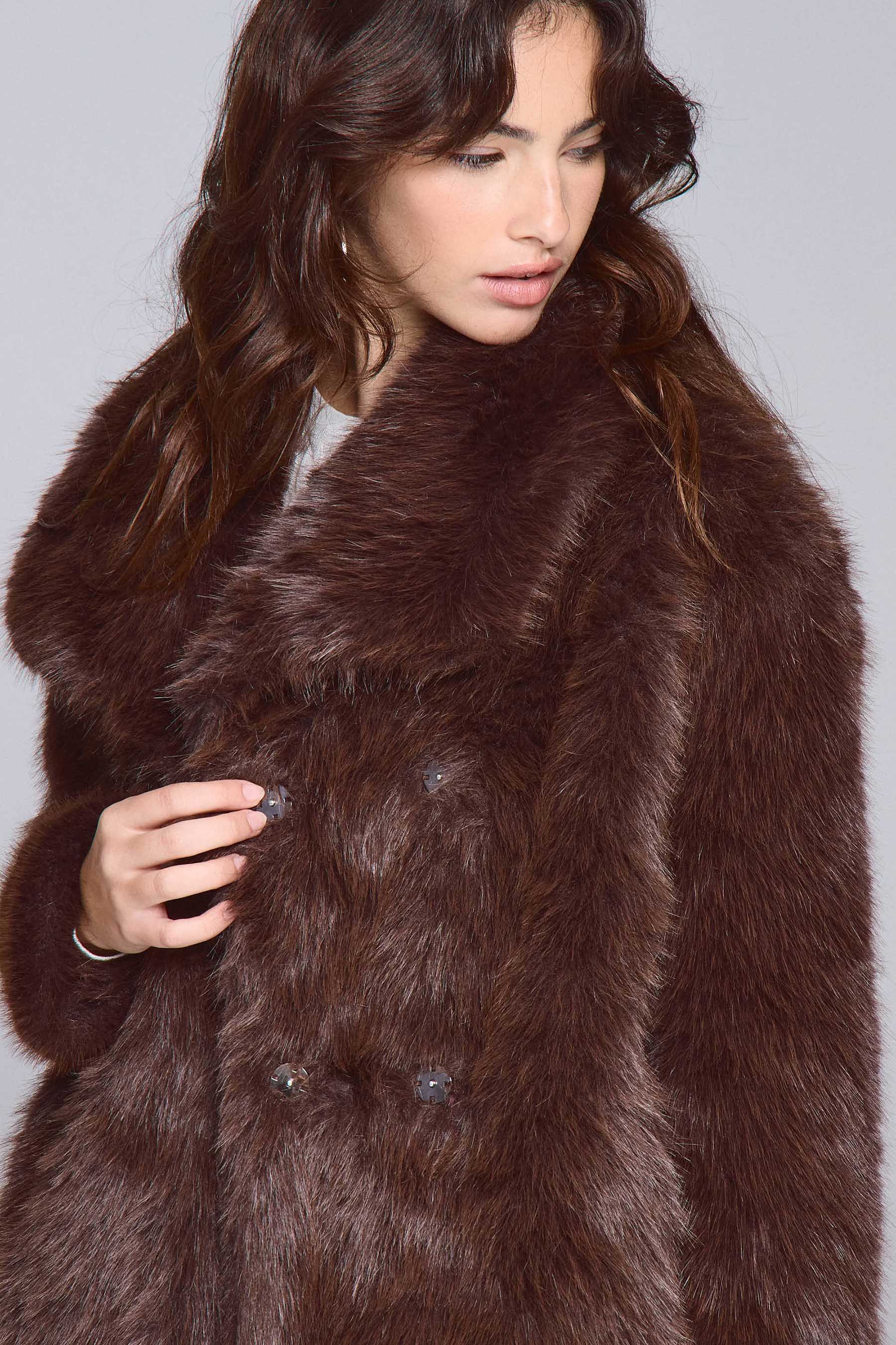 מעיל פרווה ניל