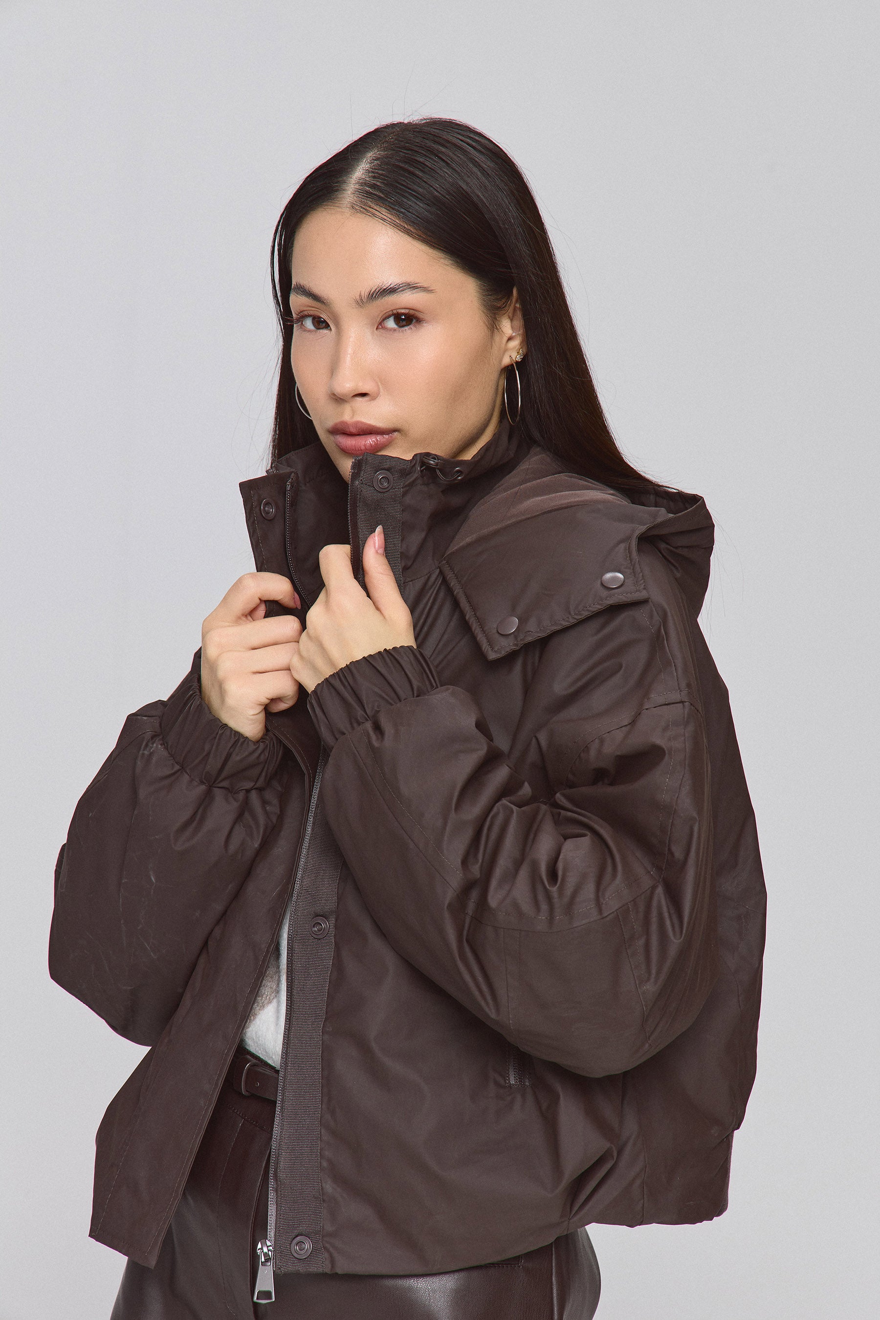 מעיל ניילון עם קפוצ'ון