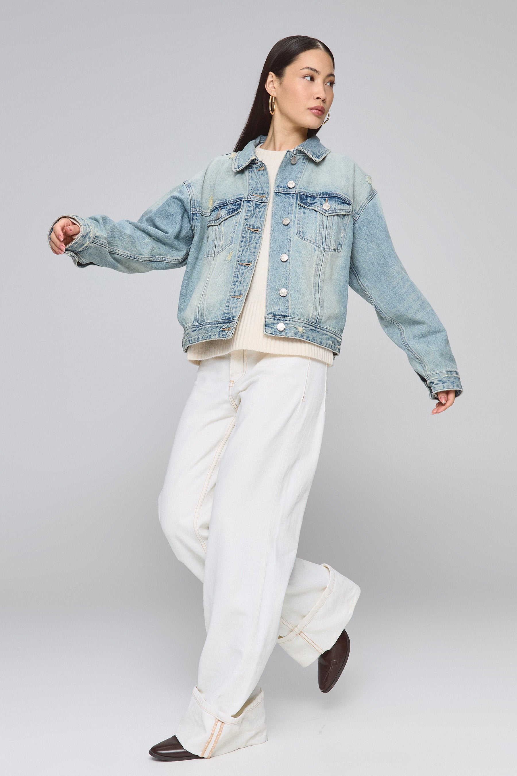 ג'קט ג'ינס מפל