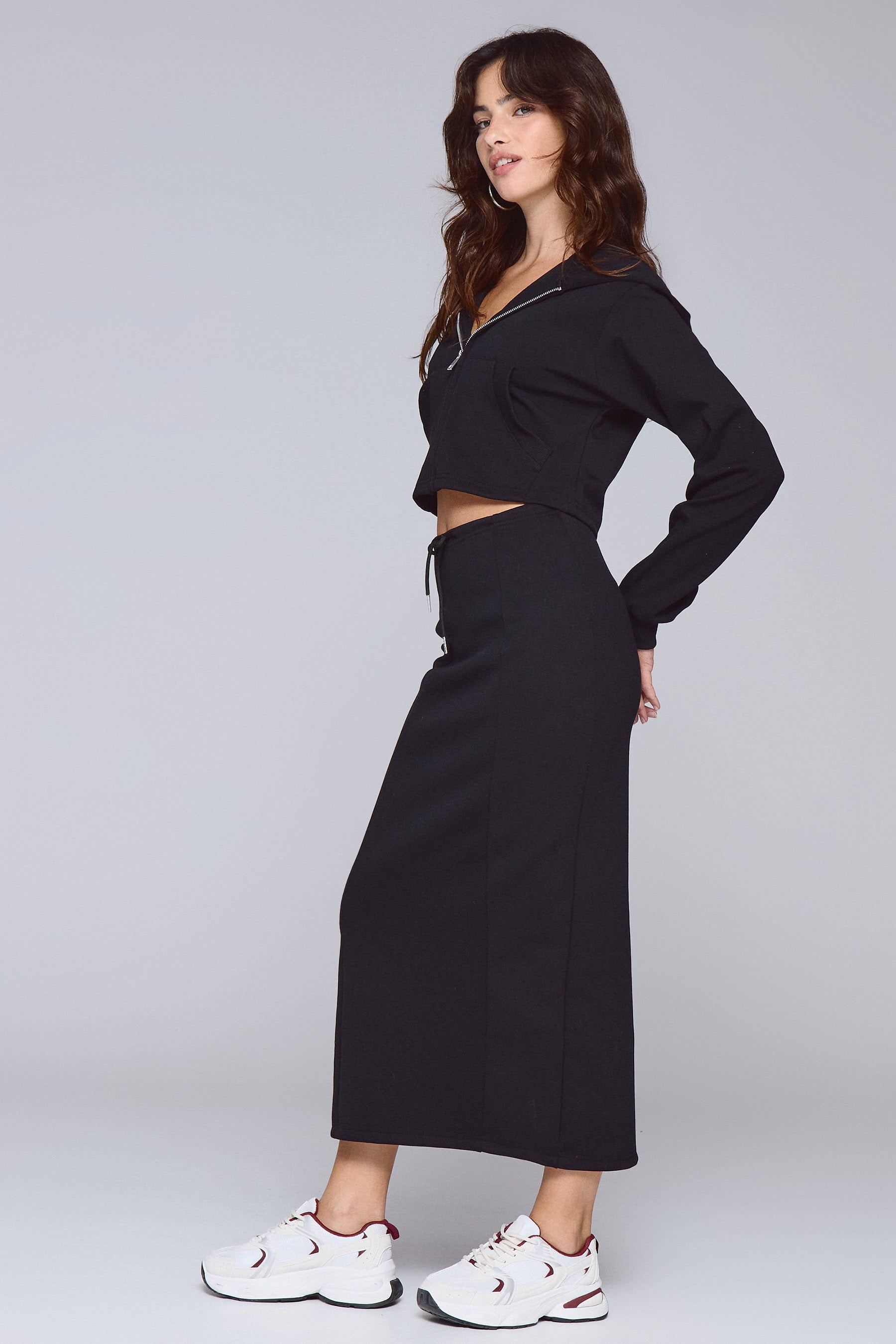 חצאית מידי סט צ'לסי