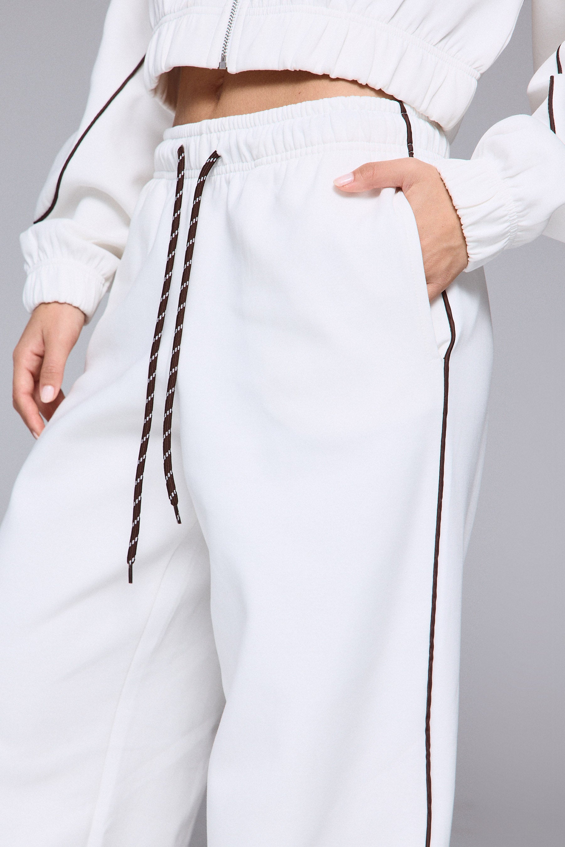 מכנס שרוכים מיי סט