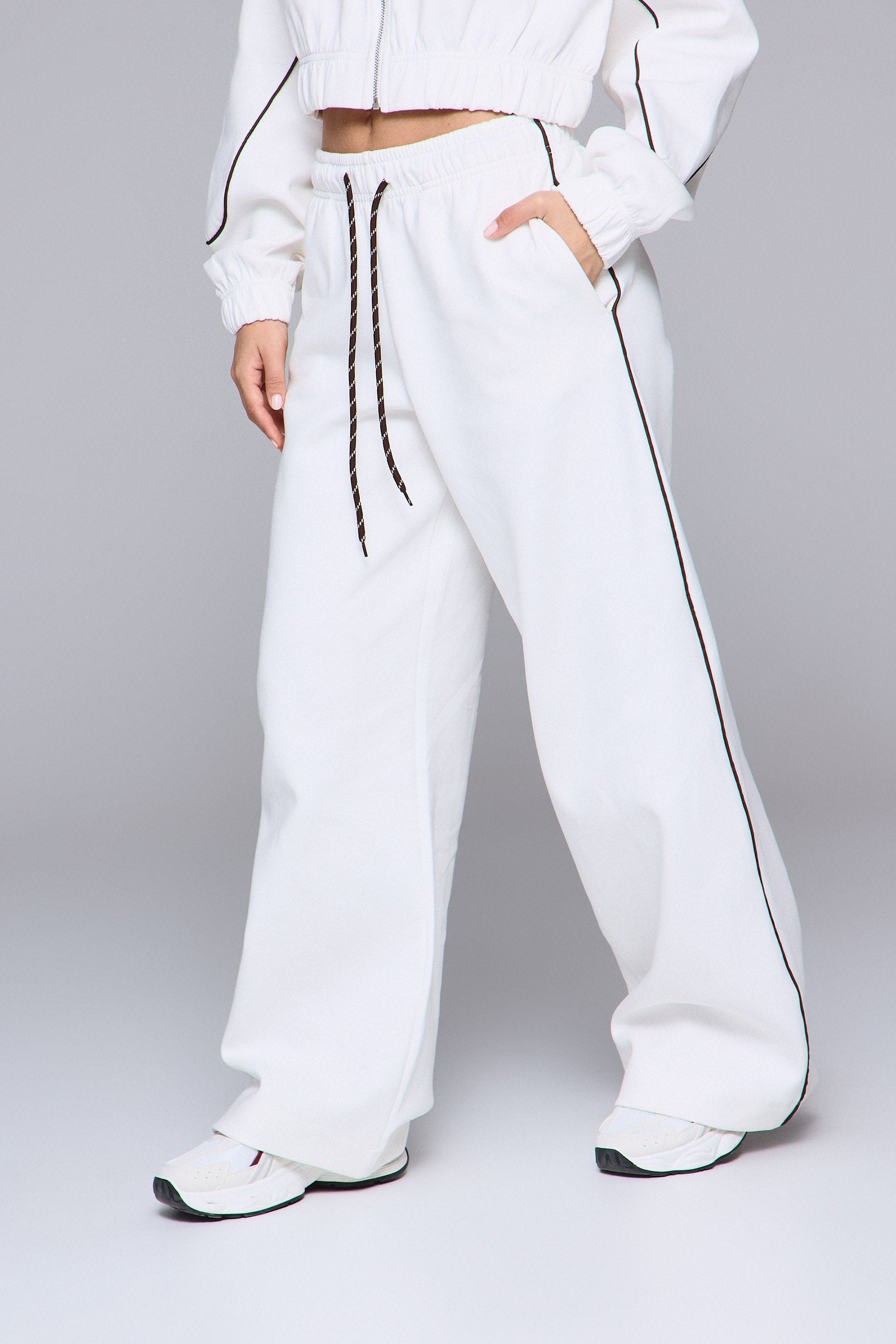 מכנס שרוכים מיי סט