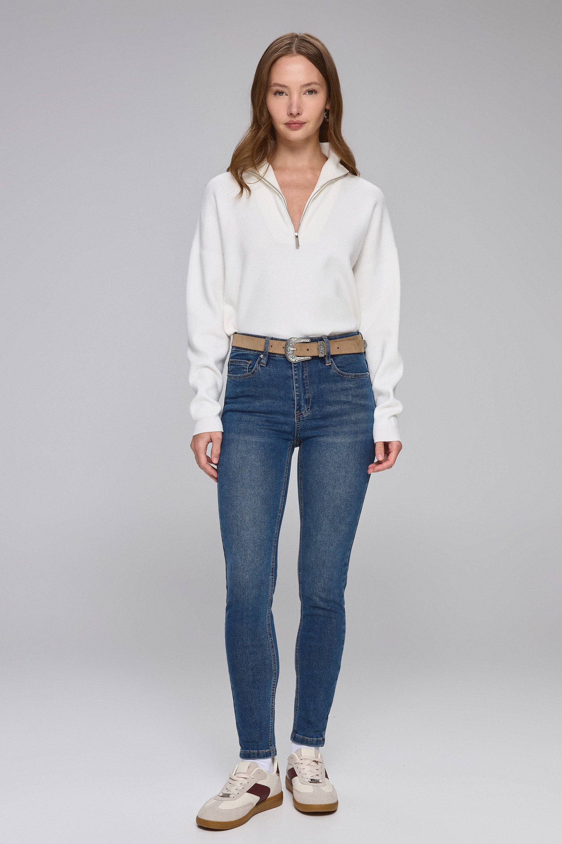 ג'ינס סקיני ניל