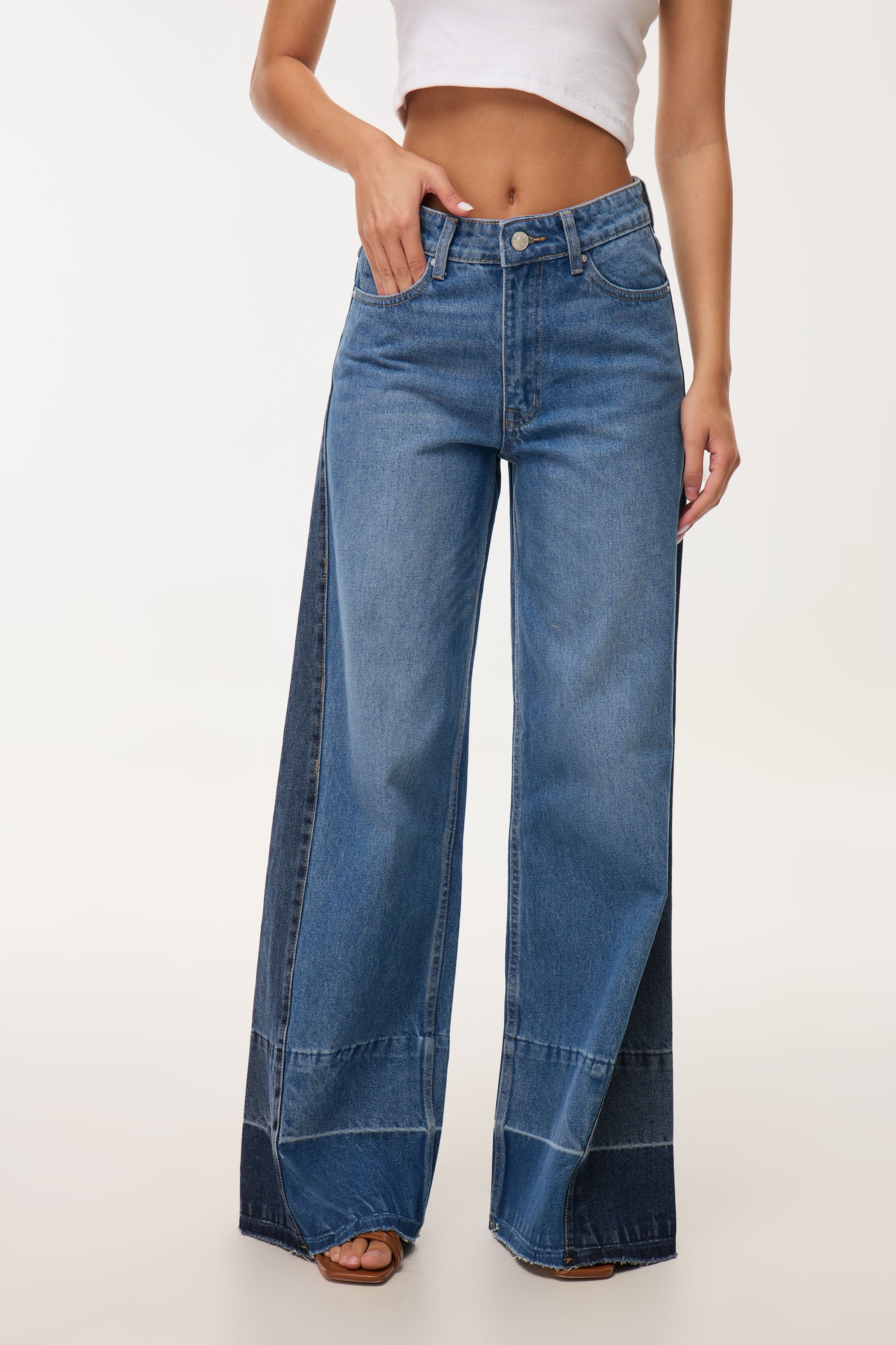 ג'ינס רחב דולי