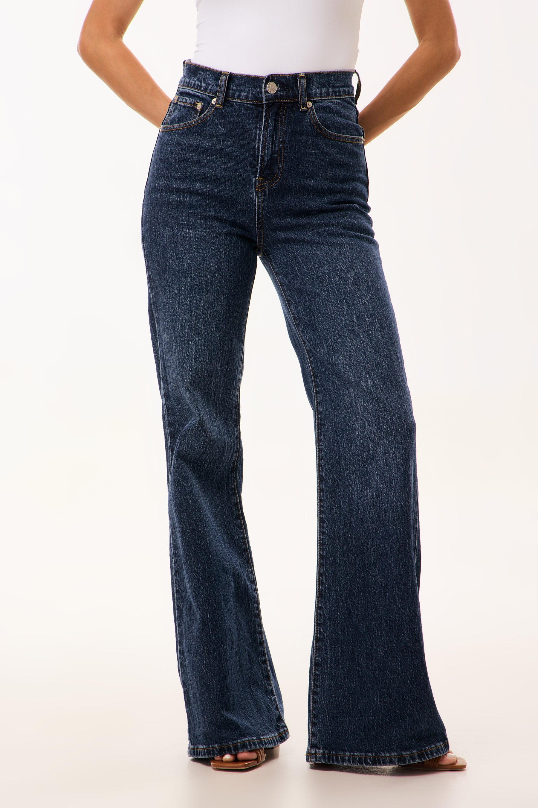 ג'ינס בוטקאט לואיז