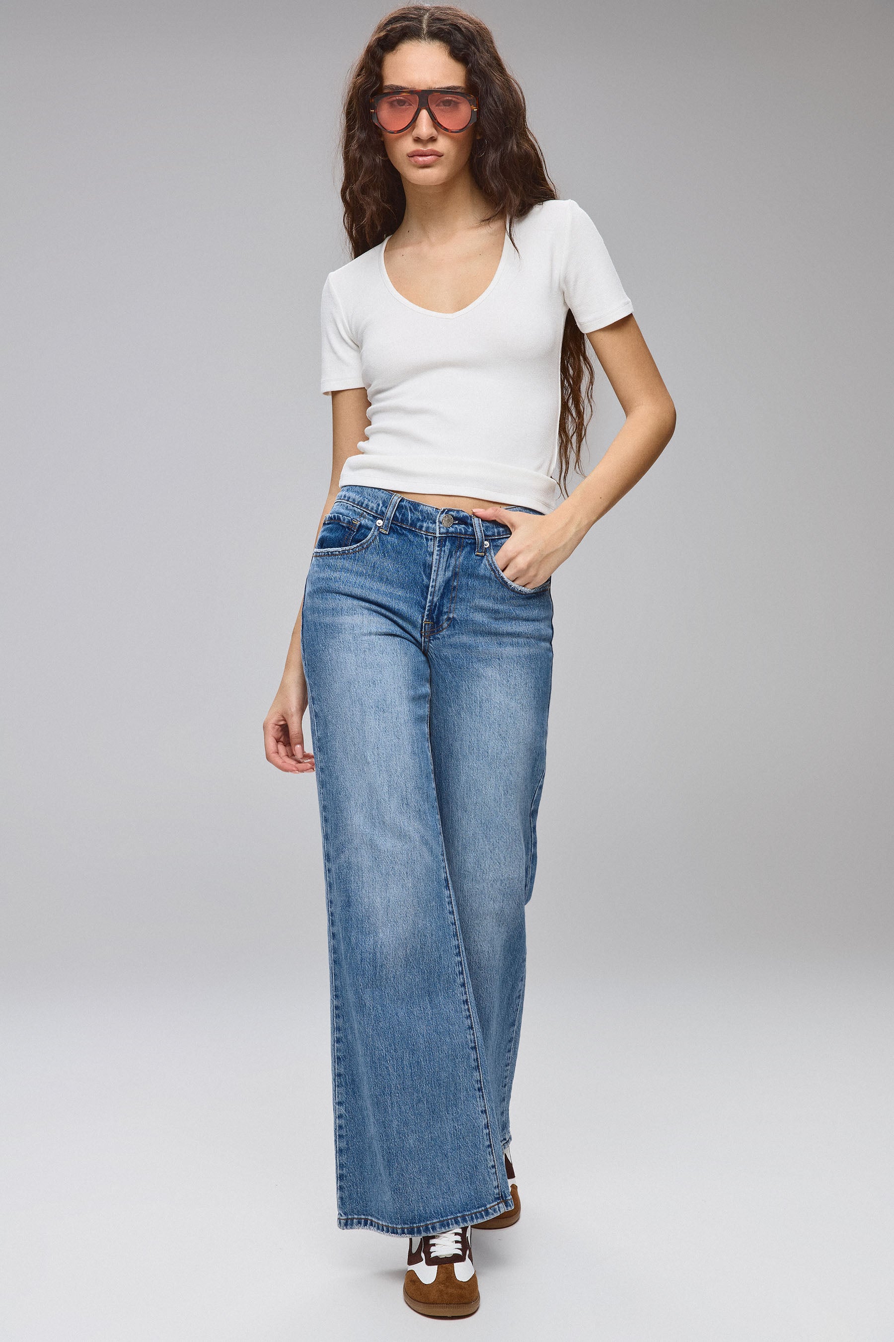 ג'ינס פדלפון נמוך סאני