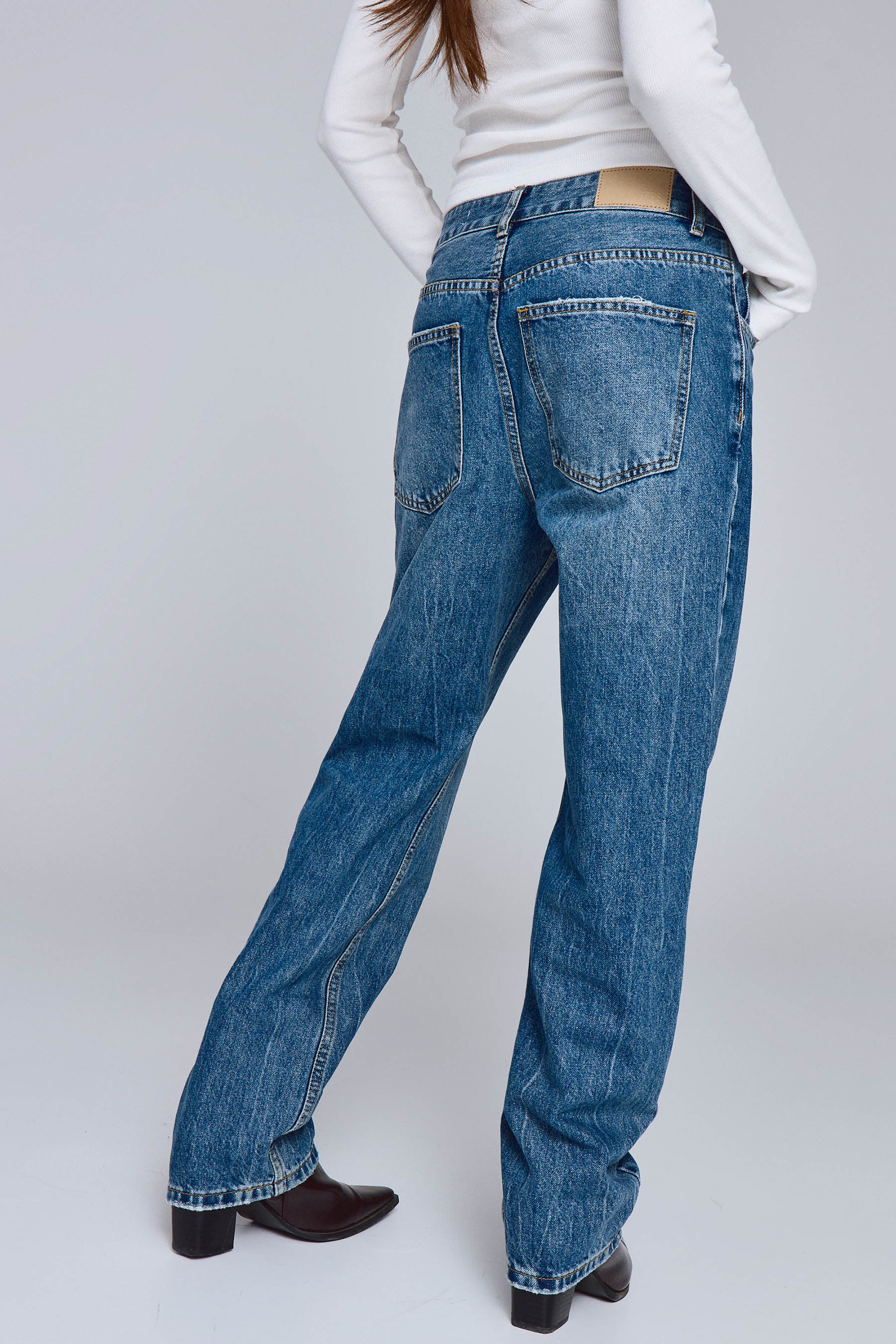 ג'ינס מאם נונו