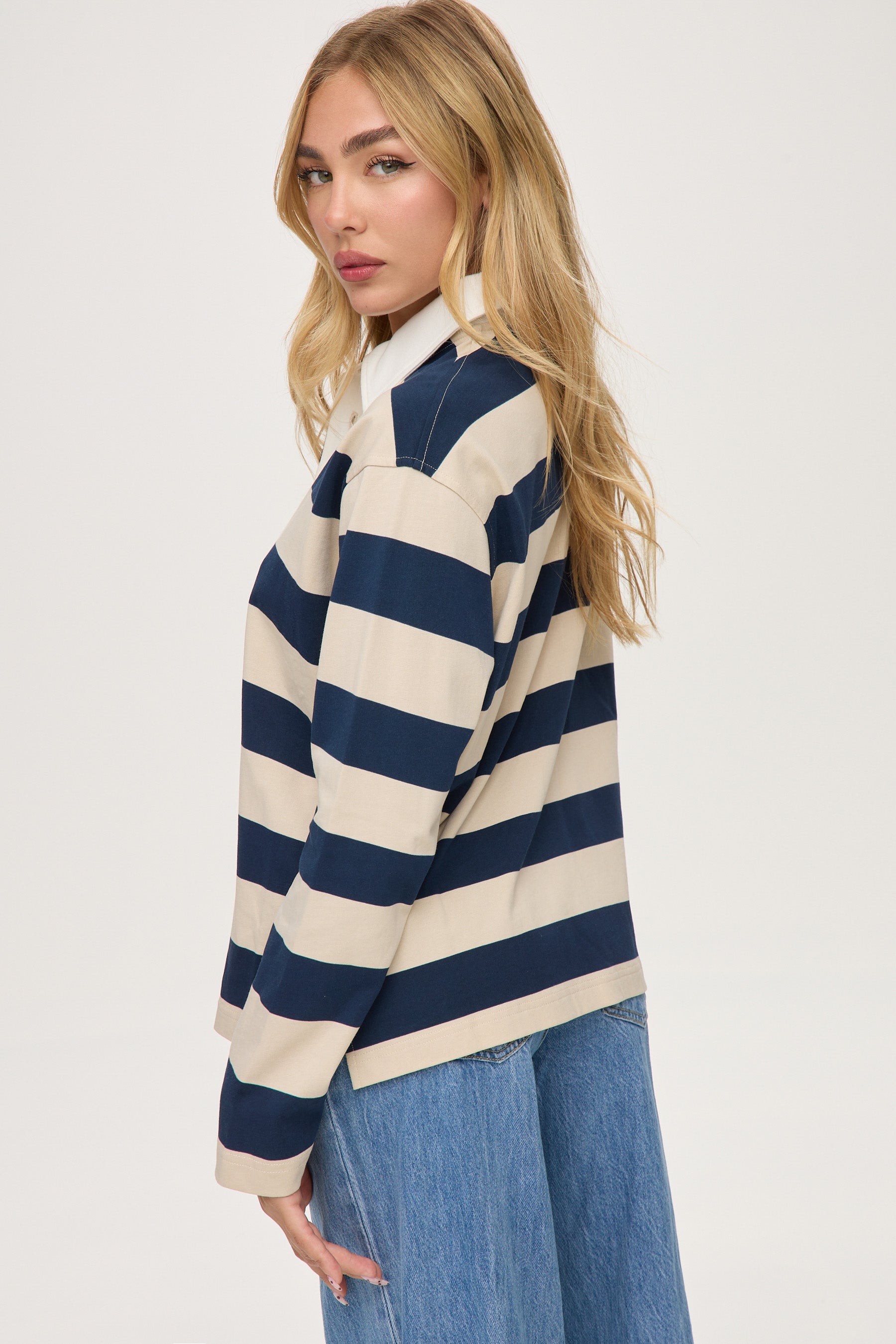 חולצת פולו פסים