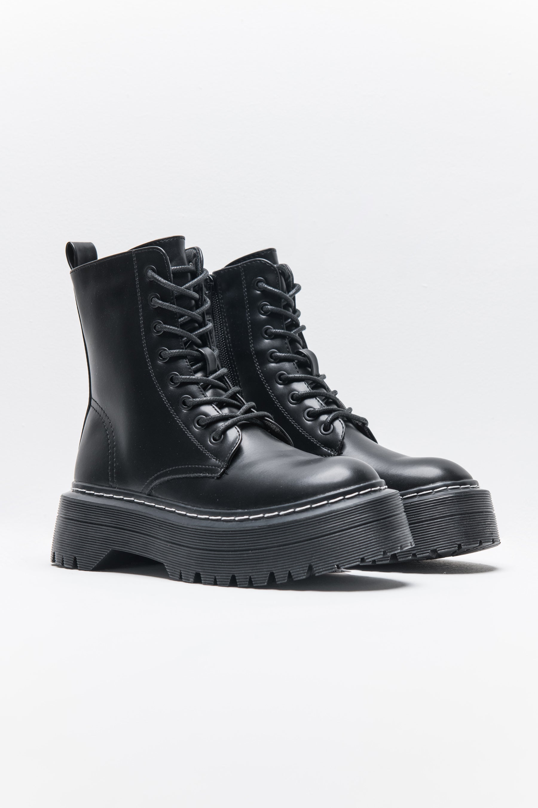 מגפוני ליין