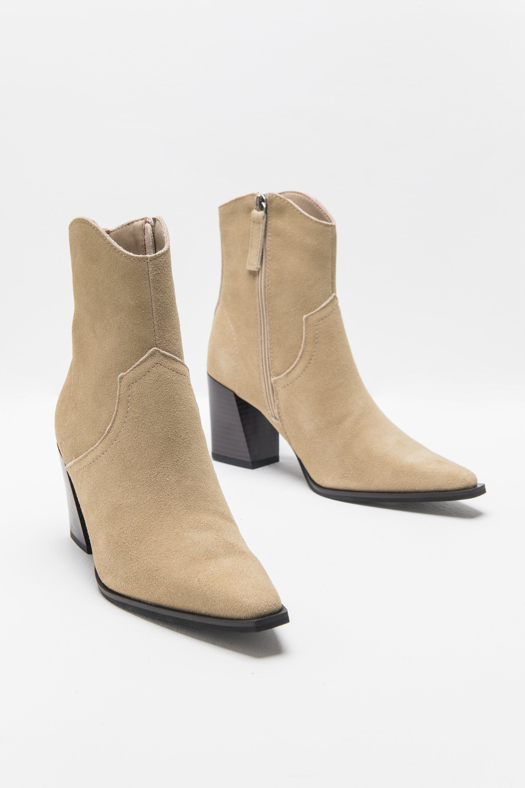 מגפוני קונלי