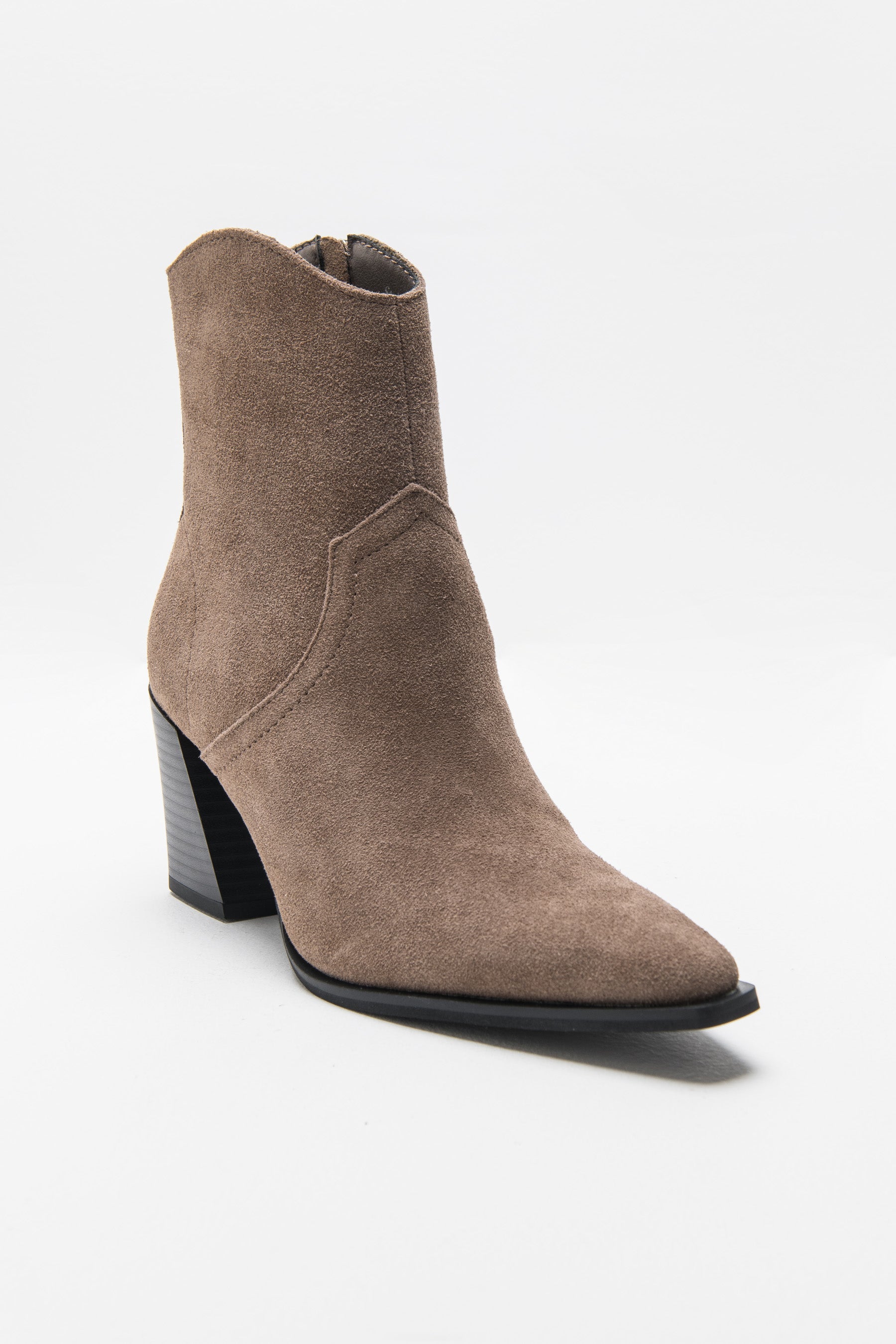 מגפוני קונלי