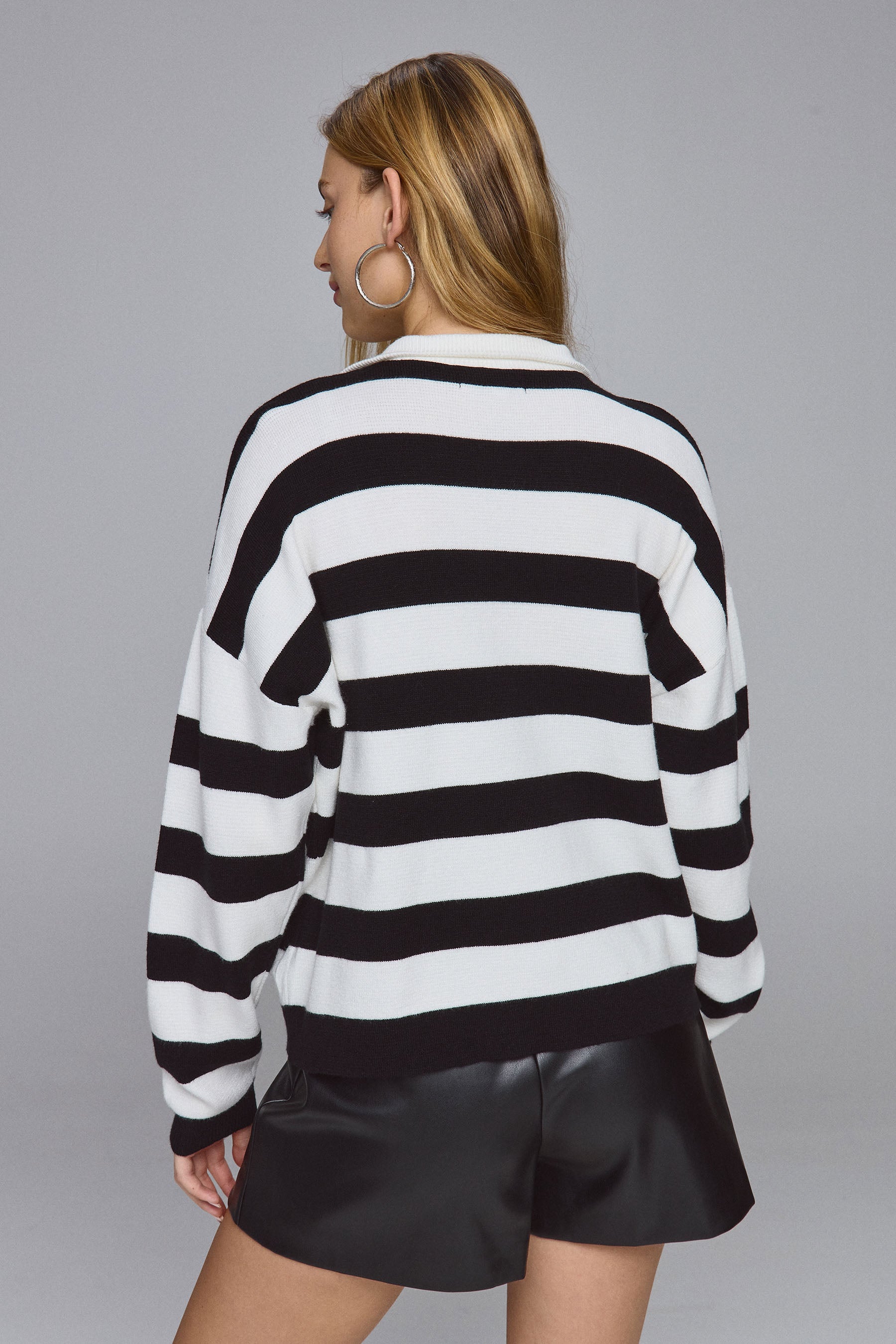 סריג פסים זיפר