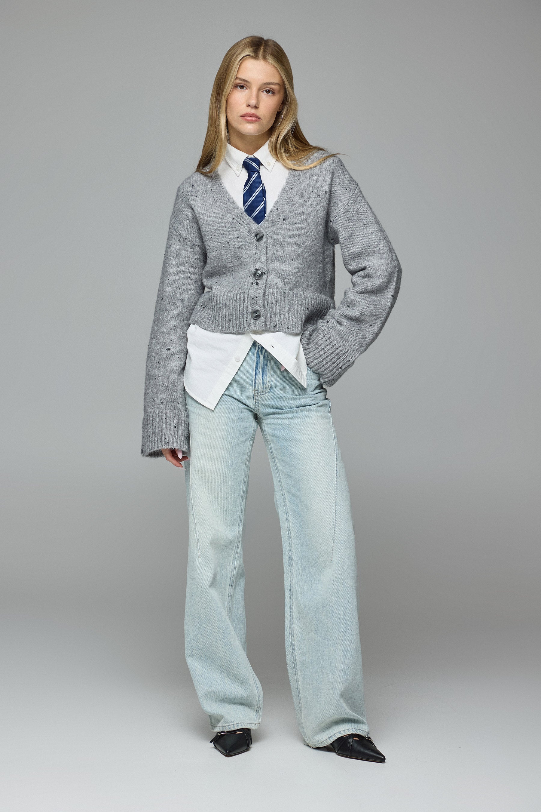 קרדיגן סרוג קרופ עם שרוולים רחבים