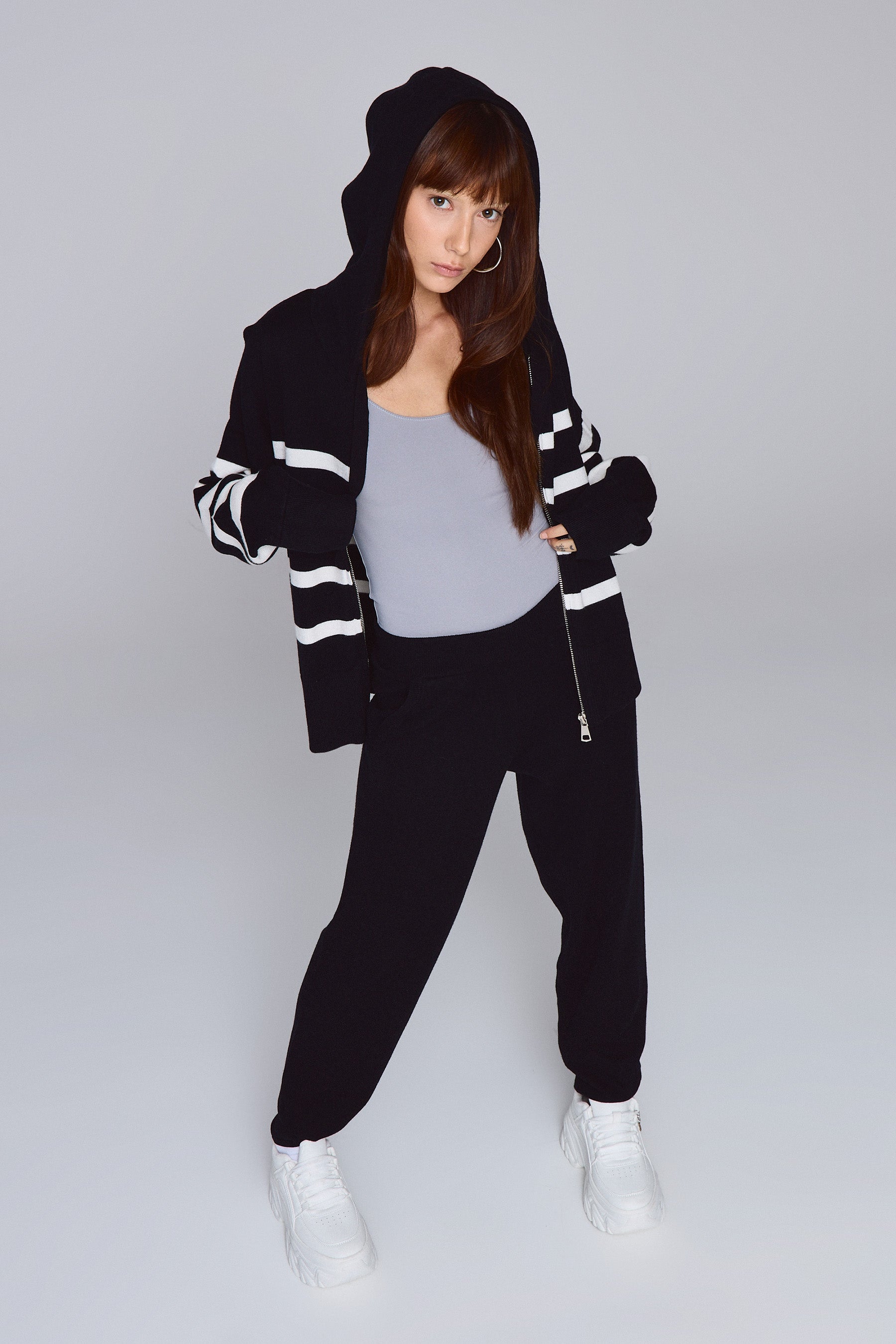 הומי חדש עם זיפר