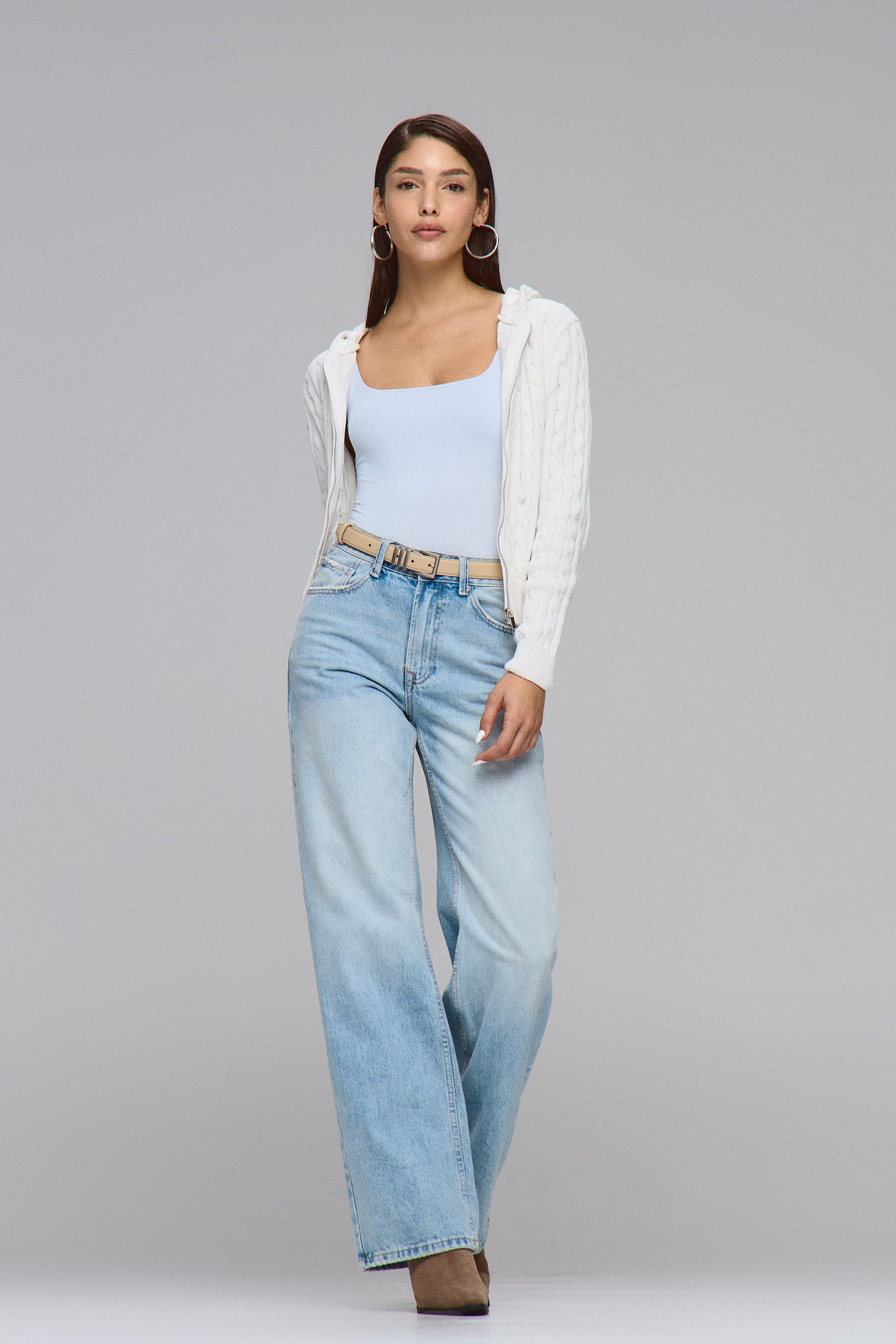 קרדיגן זיפר צמות קפוצ'ון