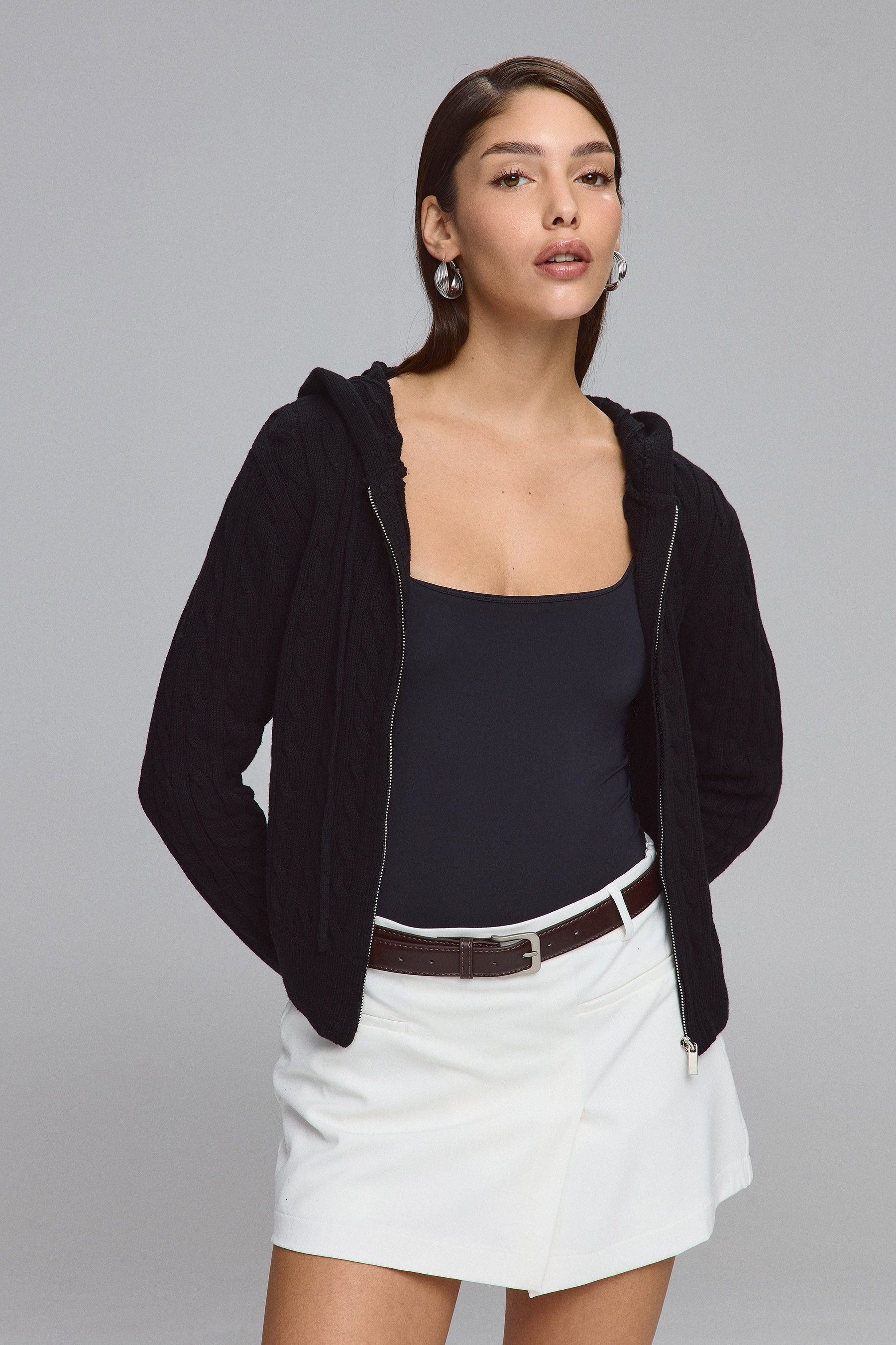 קרדיגן זיפר צמות קפוצ'ון