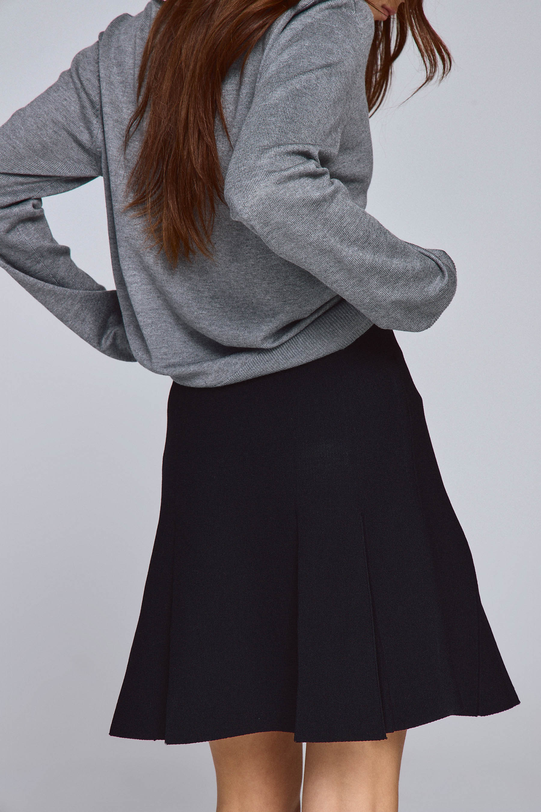 חצאית סריג קפלים אלכס