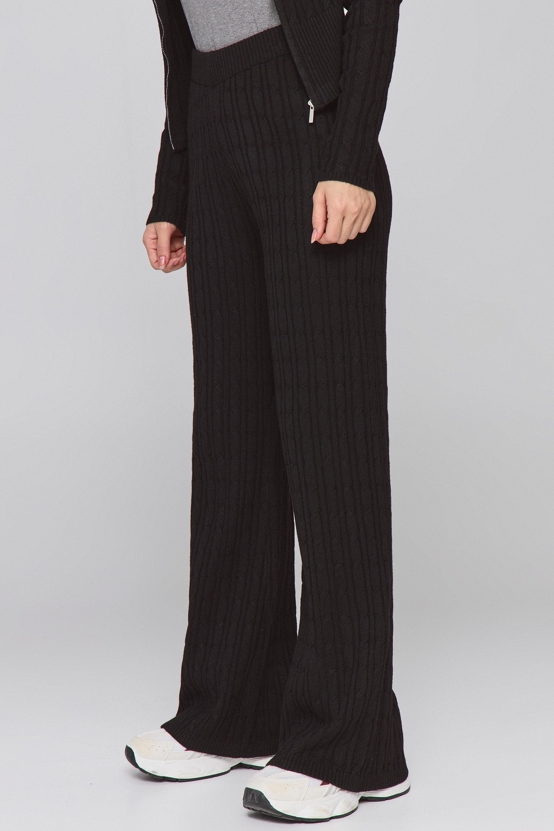 מכנסי סריג סט צמות