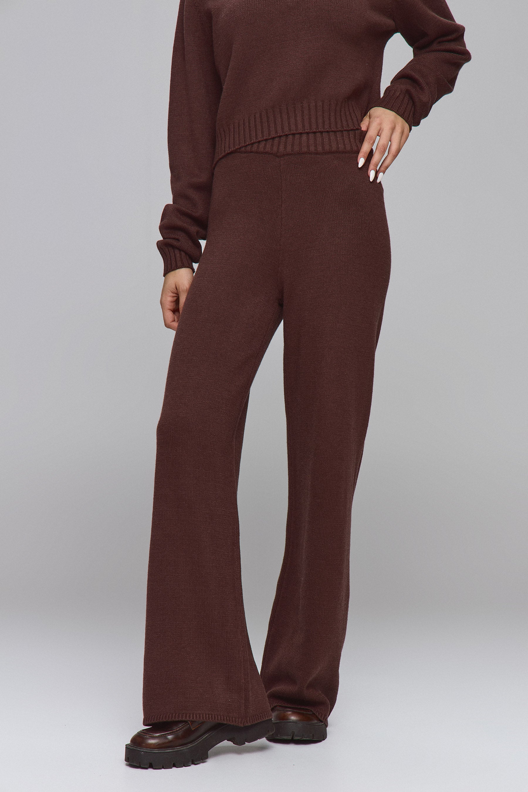 מכנס סריג סט זיפר חום