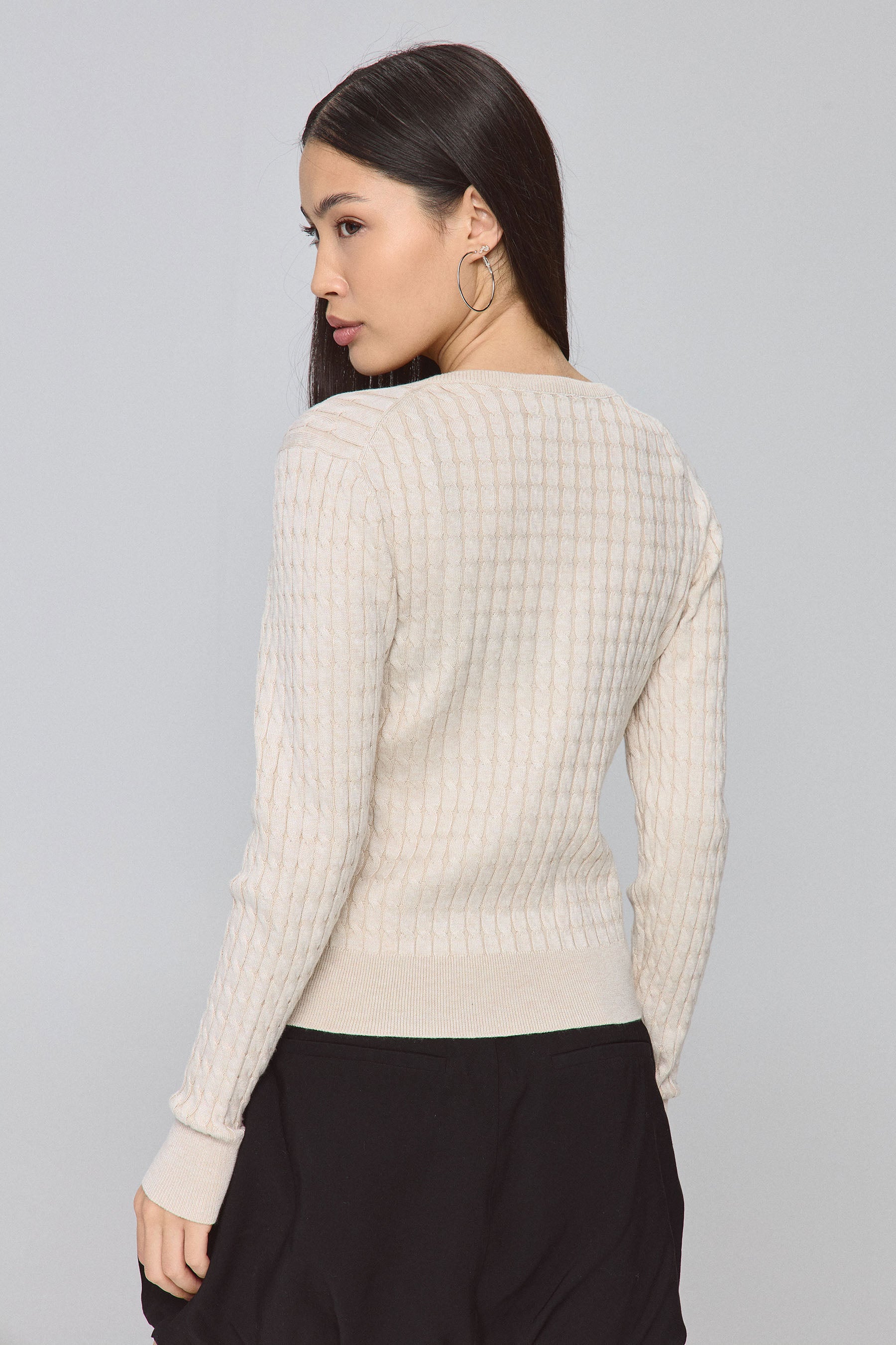 סריג פרומו וי קייבלז ניו