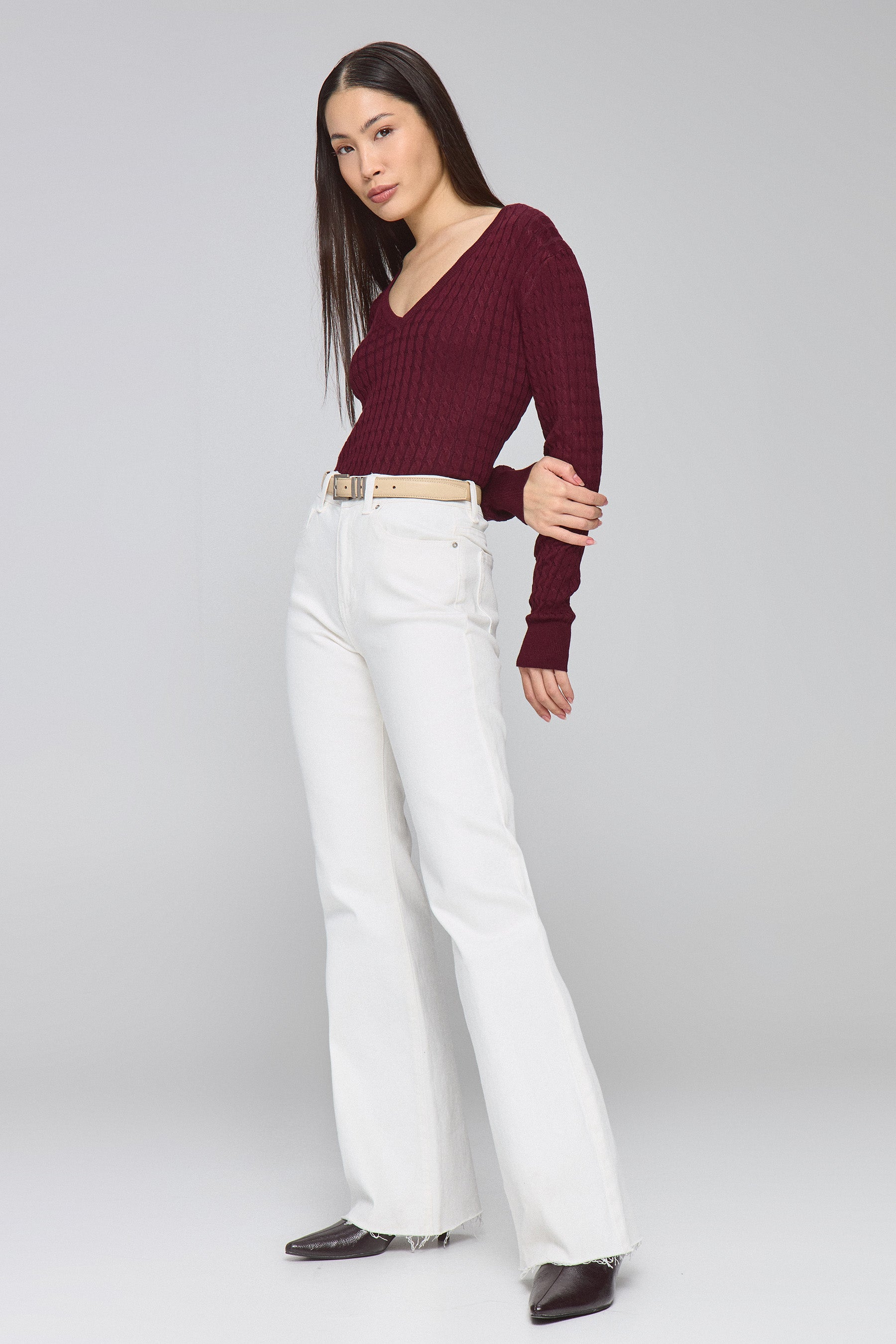 סריג פרומו וי קייבלז ניו