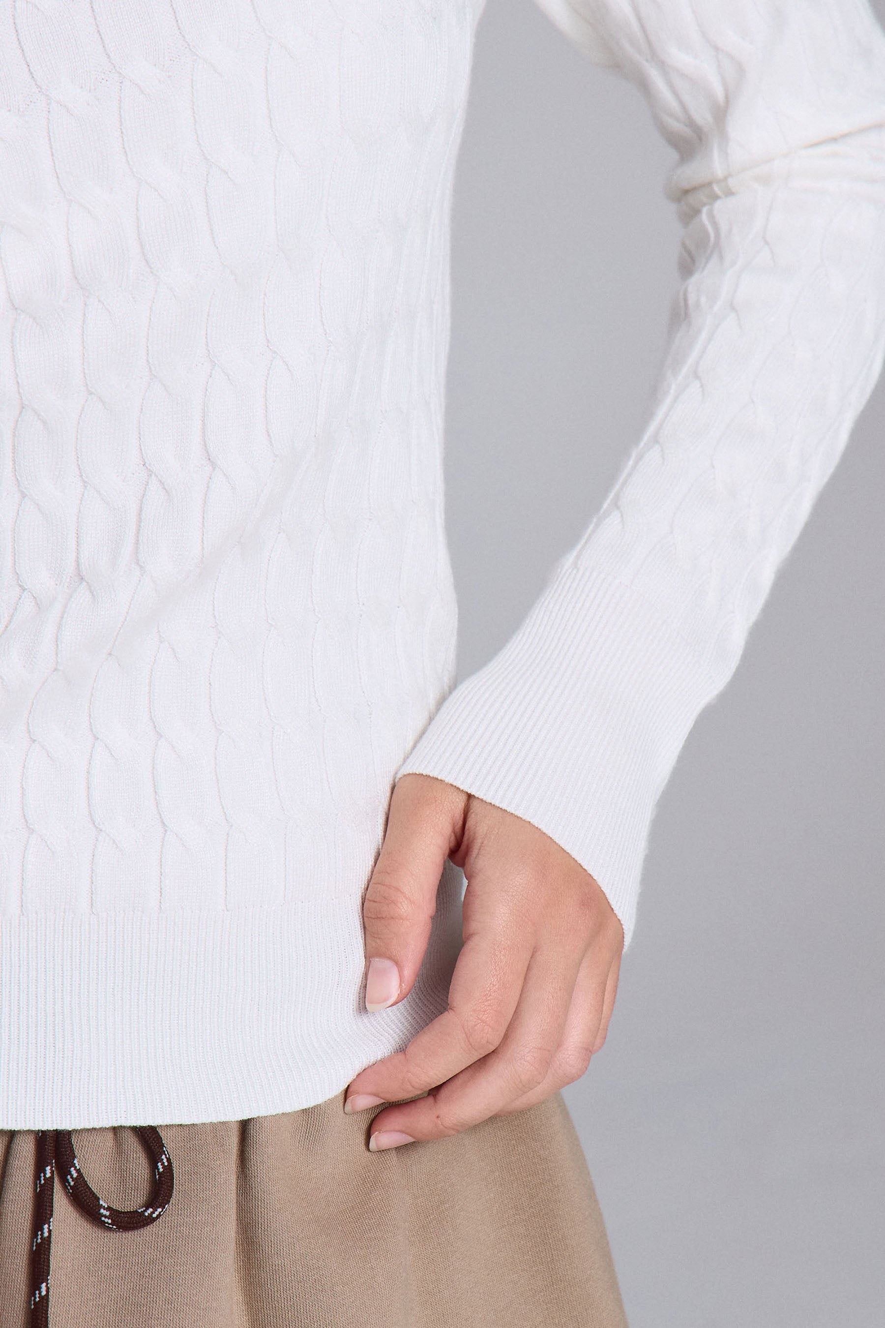 סריג פרומו ניקי קייבלז