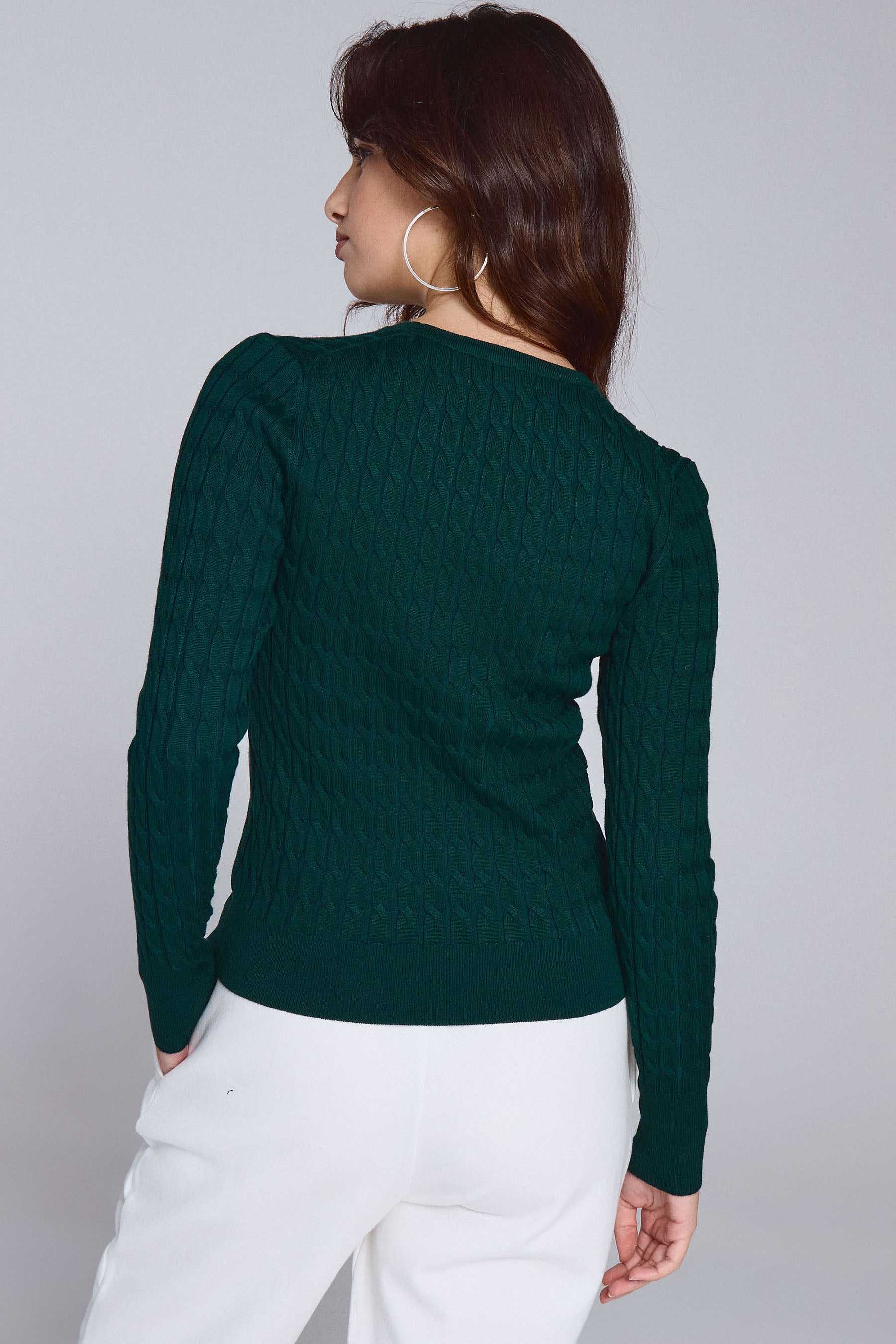 סריג פרומו ניקי קייבלז