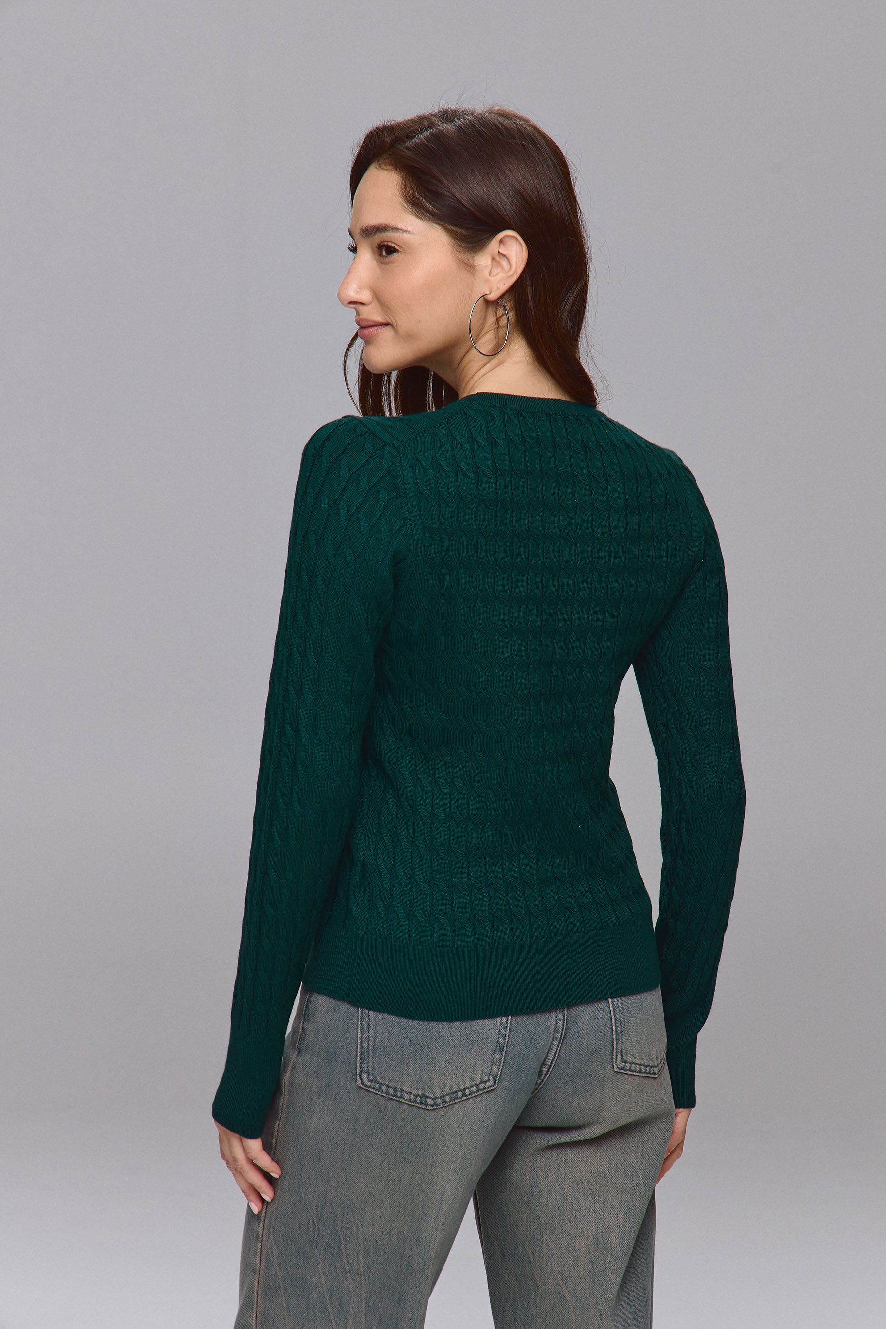 סריג פרומו ניקי קייבלז