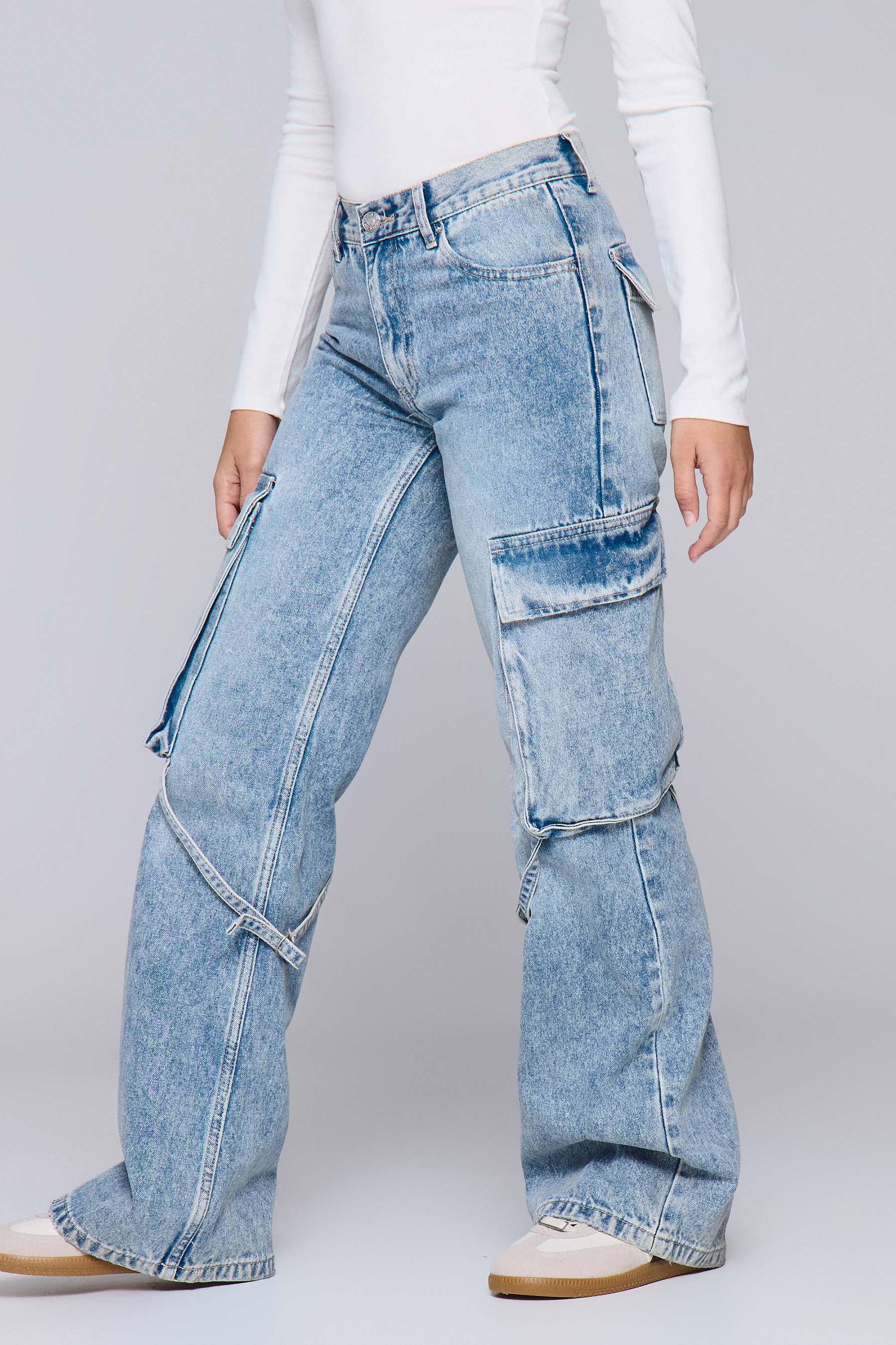 ג'ינס דגמ"ח רצועות