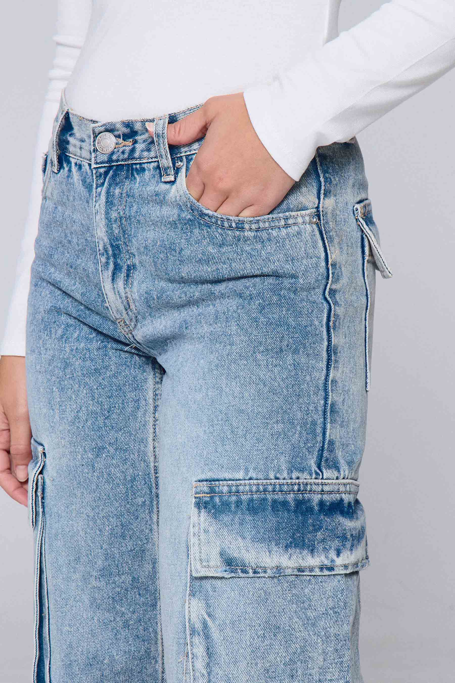 ג'ינס דגמ"ח רצועות