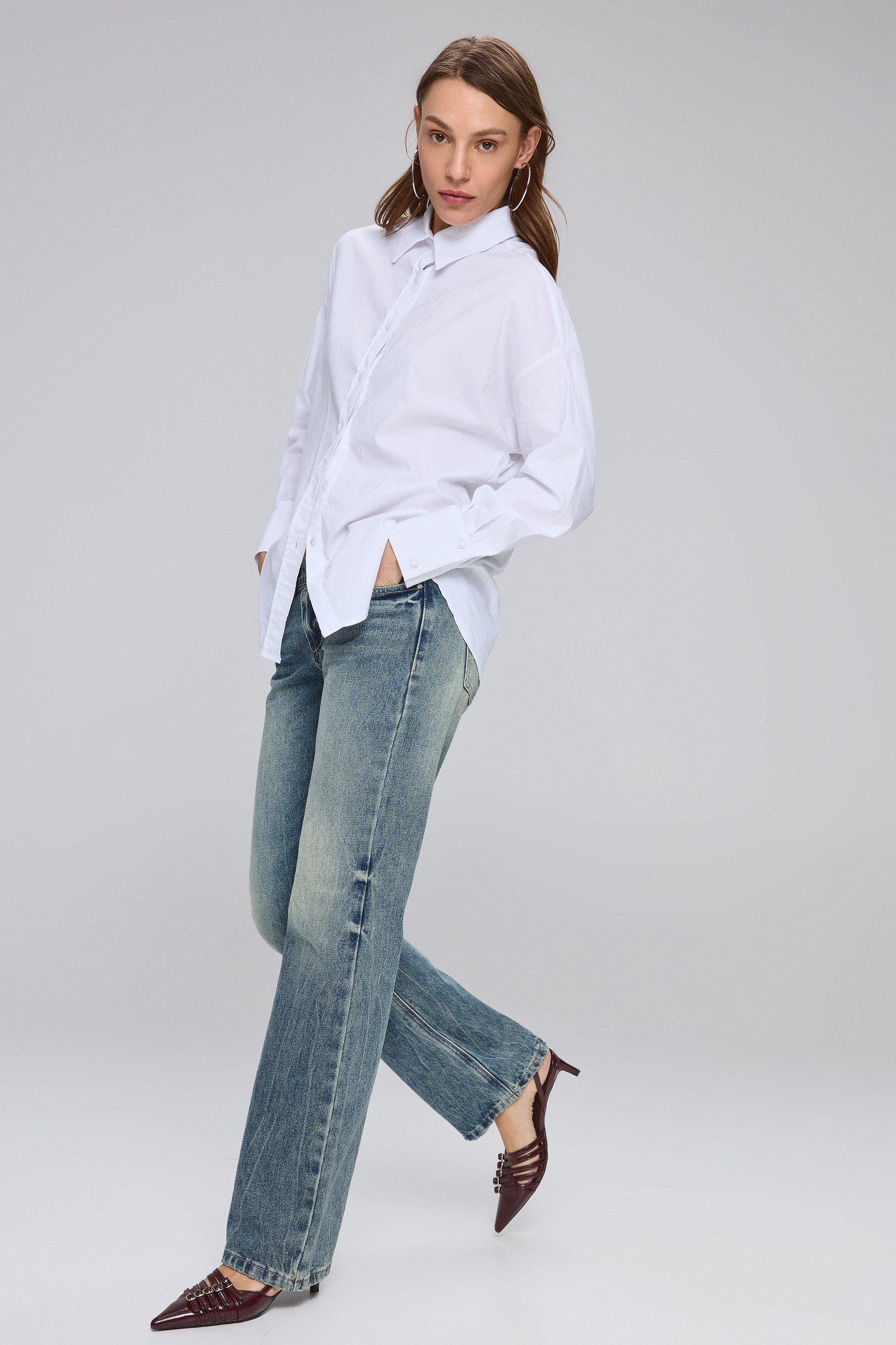 ג'ינס ישר עוז