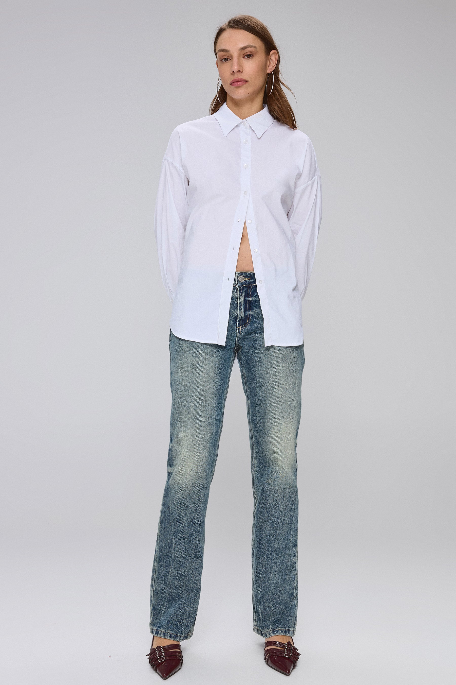 ג'ינס ישר עוז