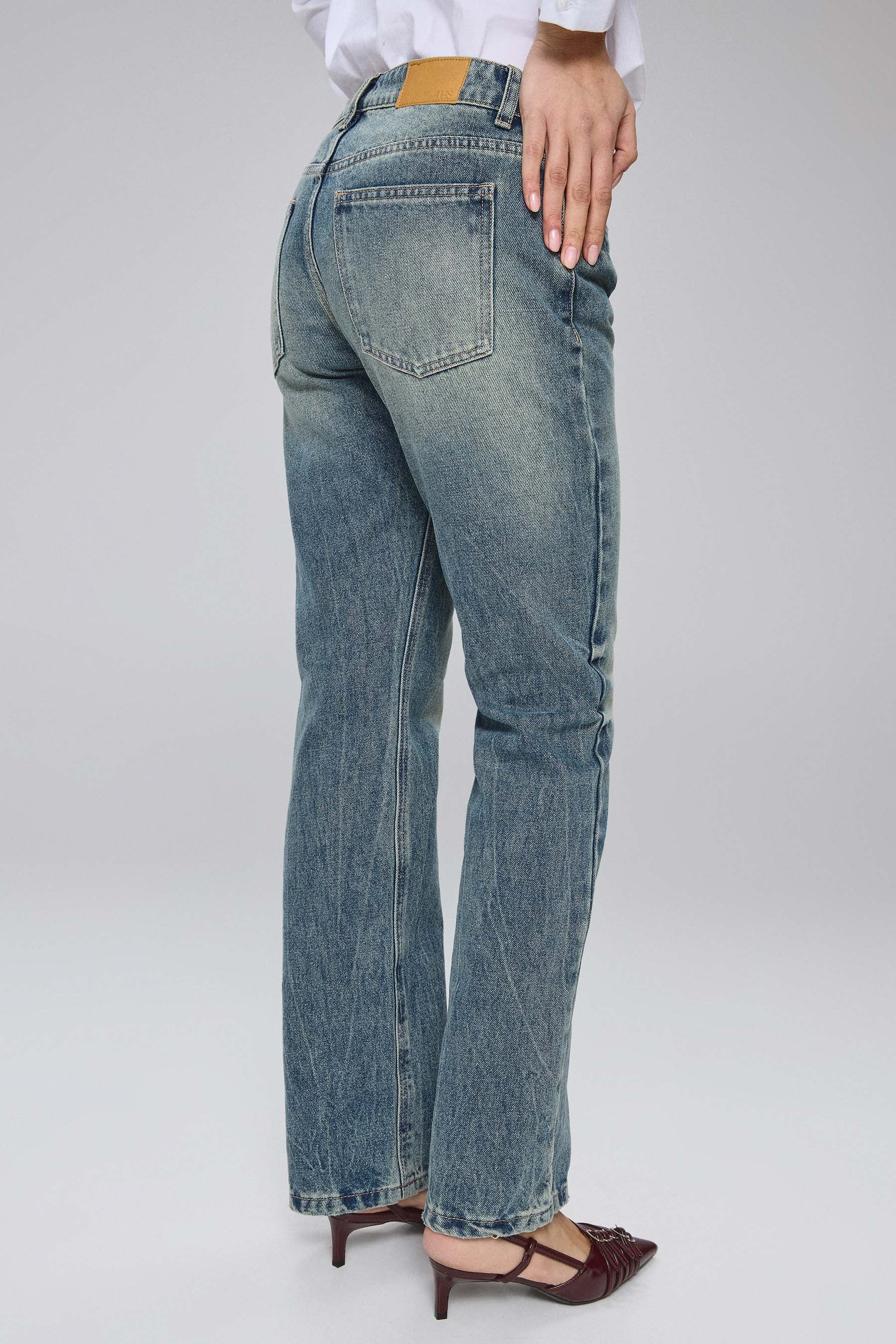 ג'ינס ישר עוז