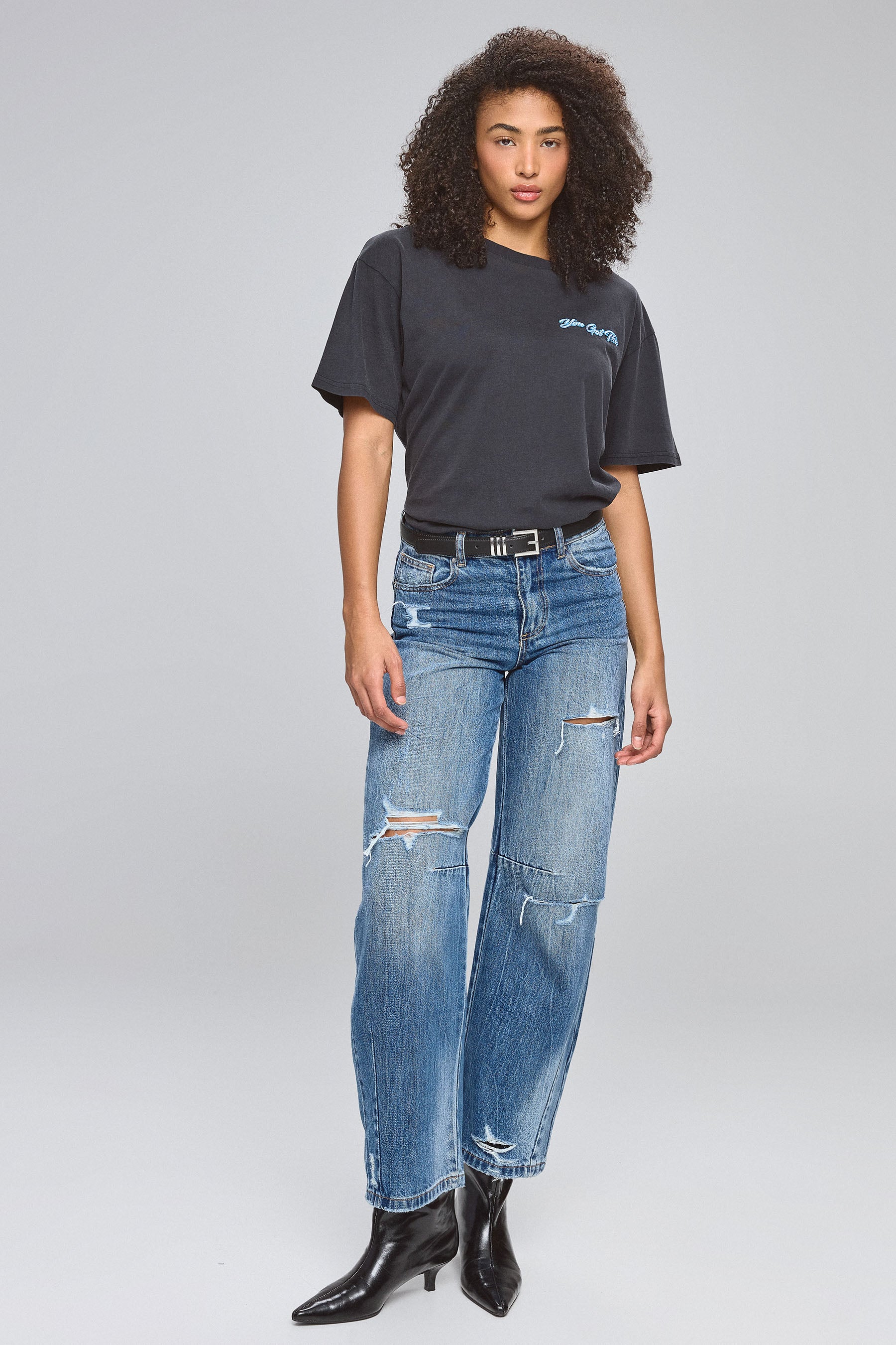 טי שטופה ורקמה