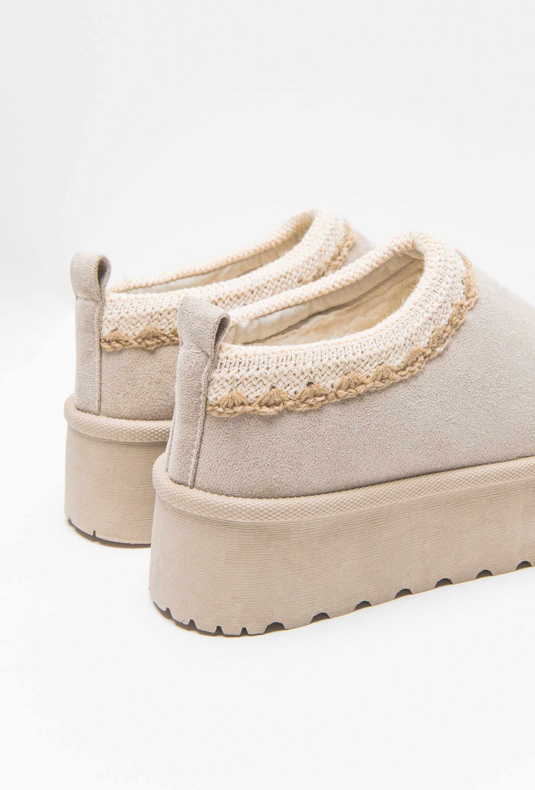 נעלי בית בריידי