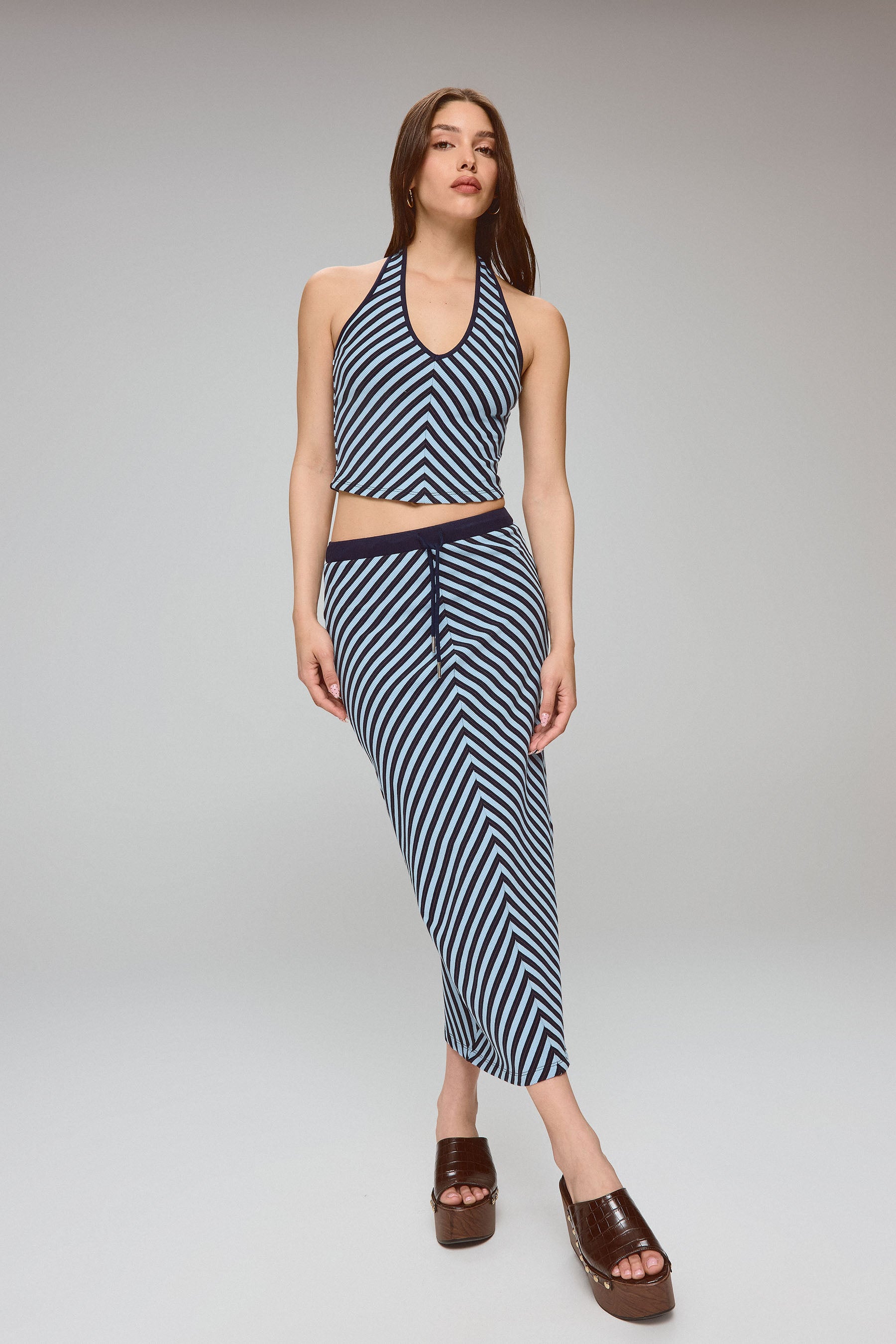 חצאית מידי פסים בארוק סט