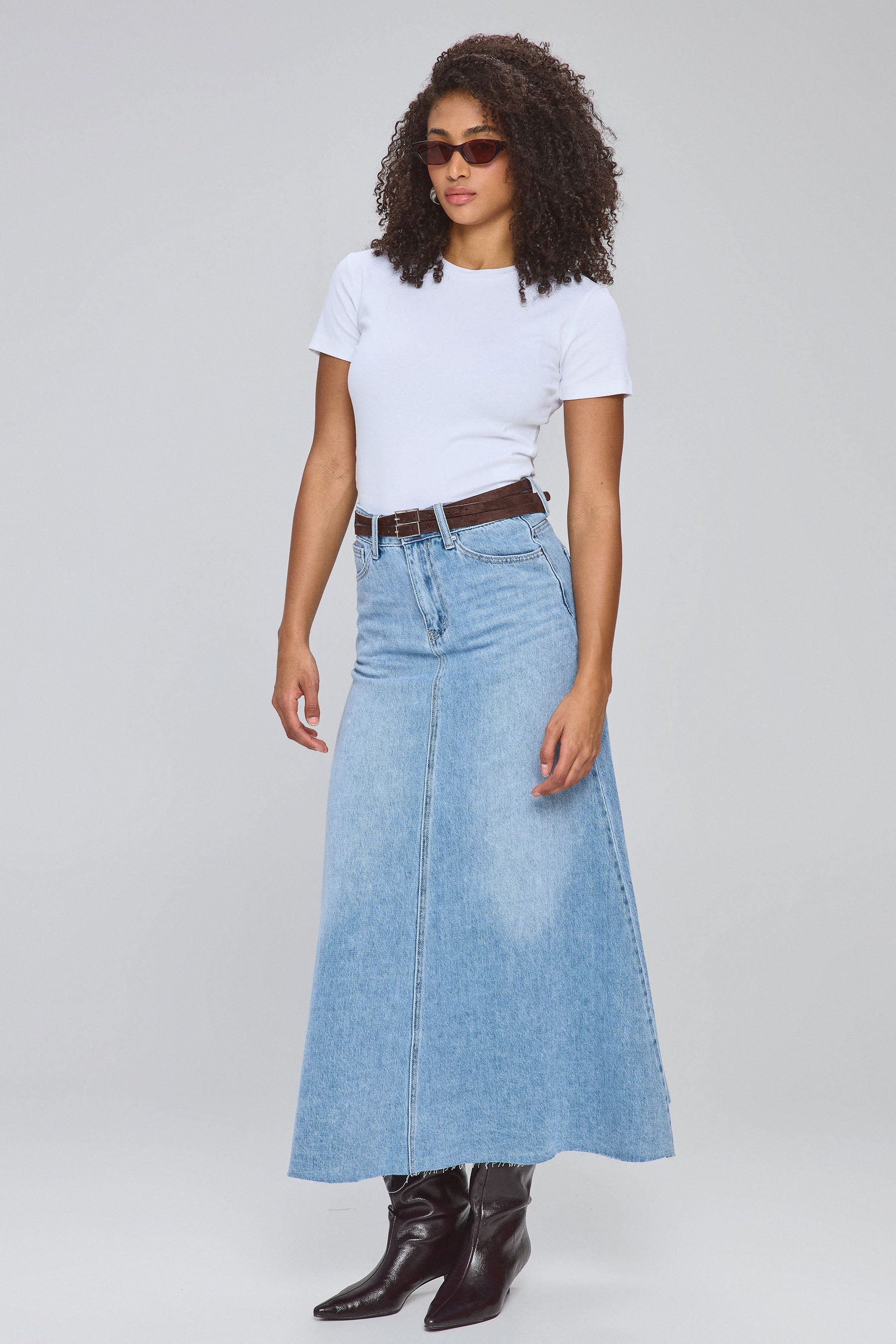 חצאית מקסי סיקס