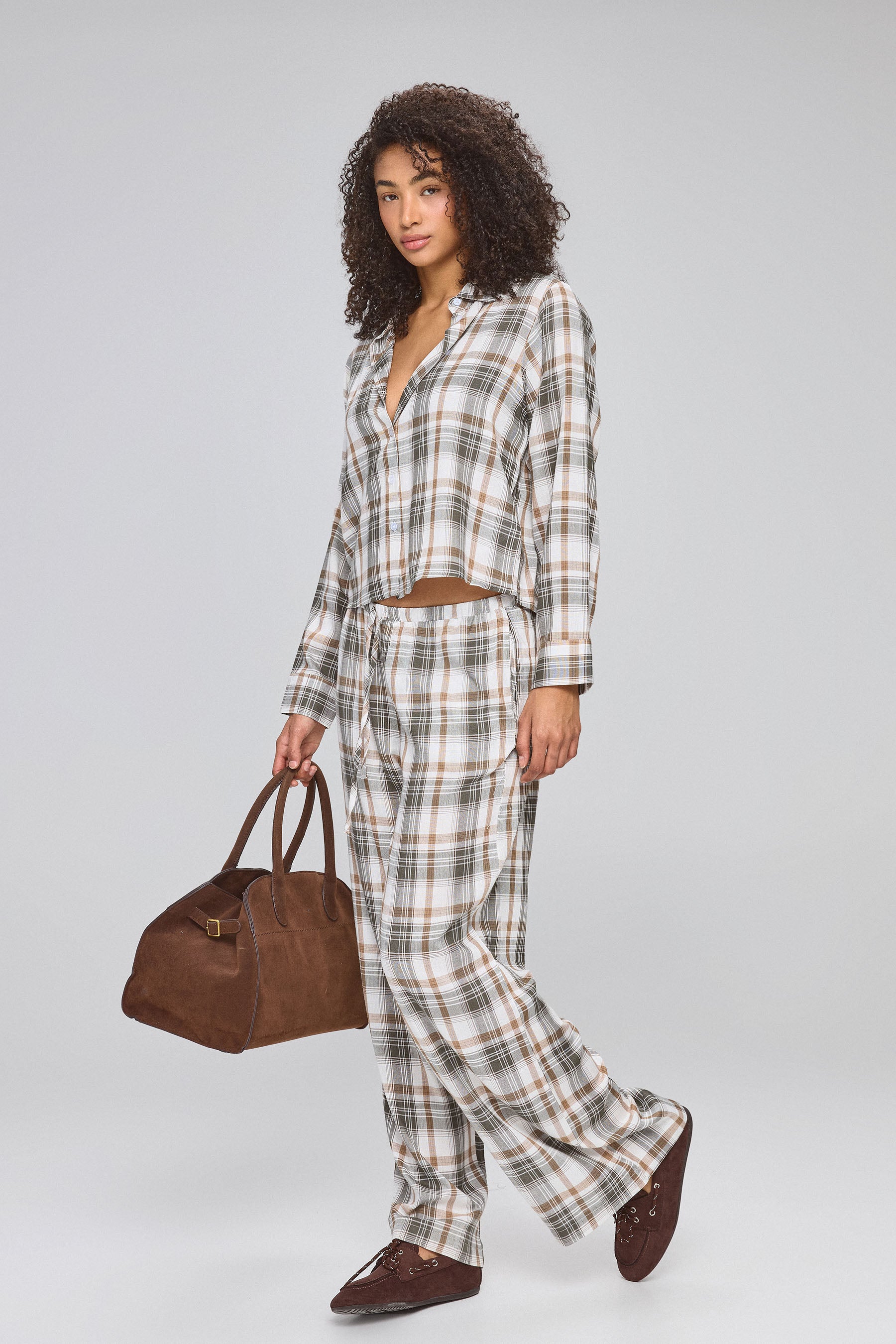 מכנס ארוך סט שיבוץ זית