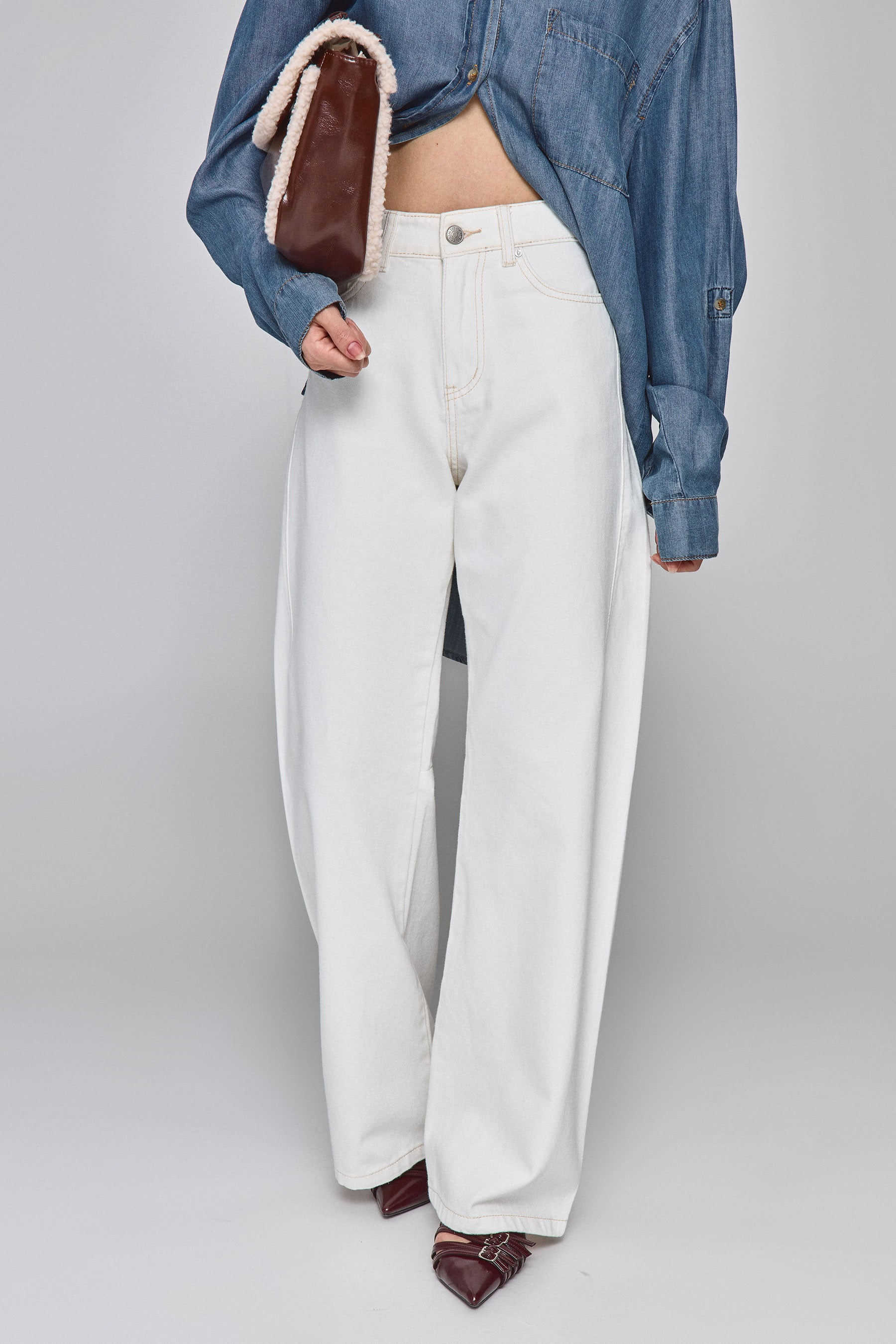 ג'ינס רחב אביב