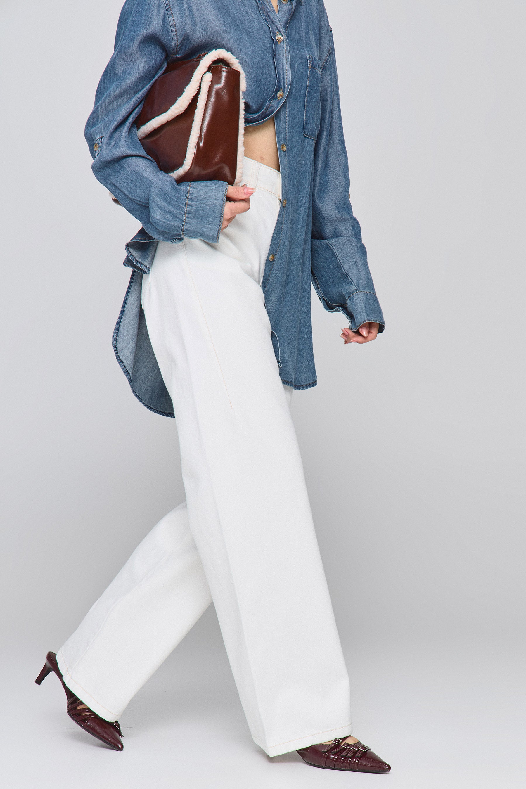 ג'ינס רחב אביב