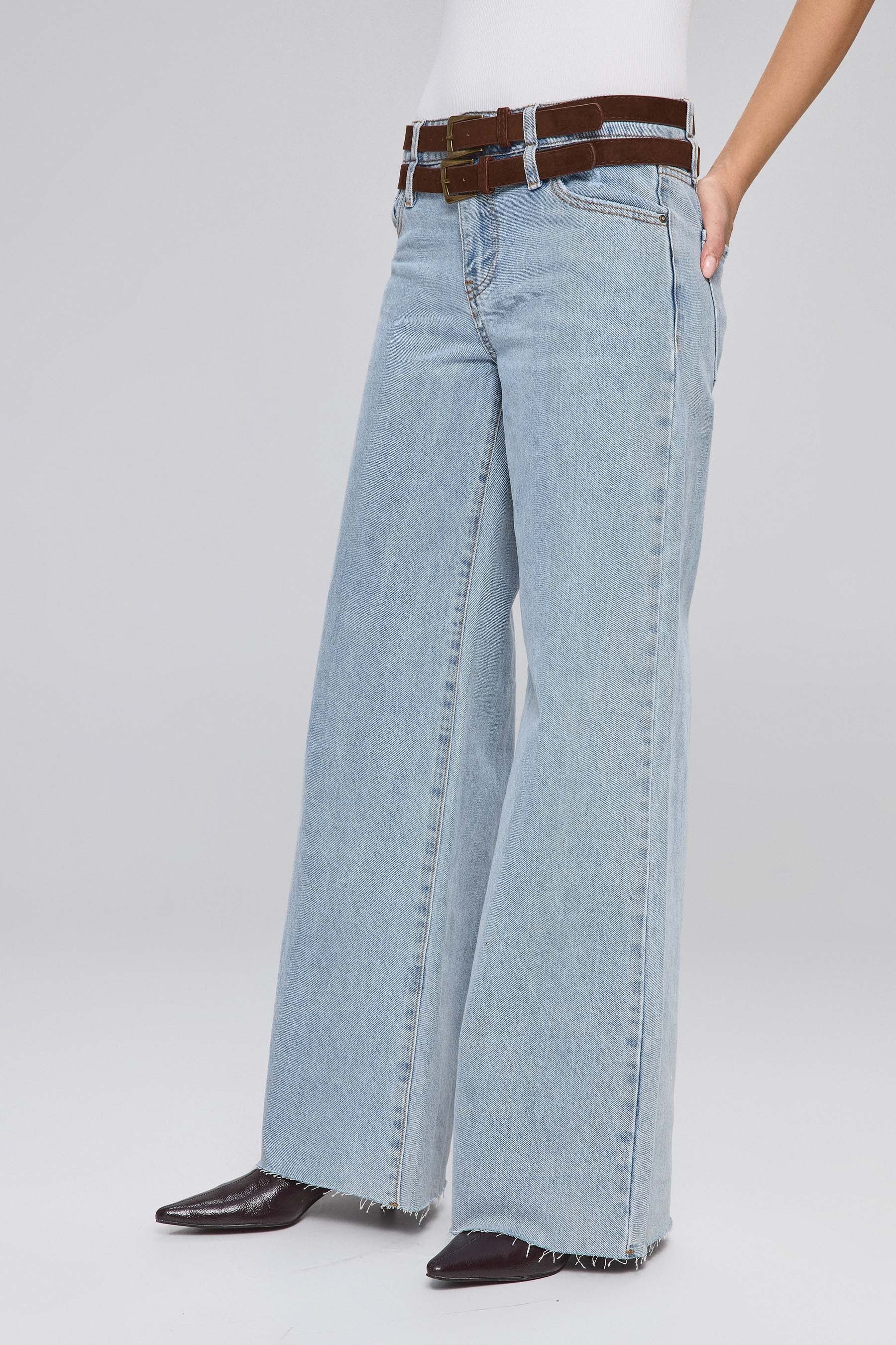 ג'ינס חגורה כפולה