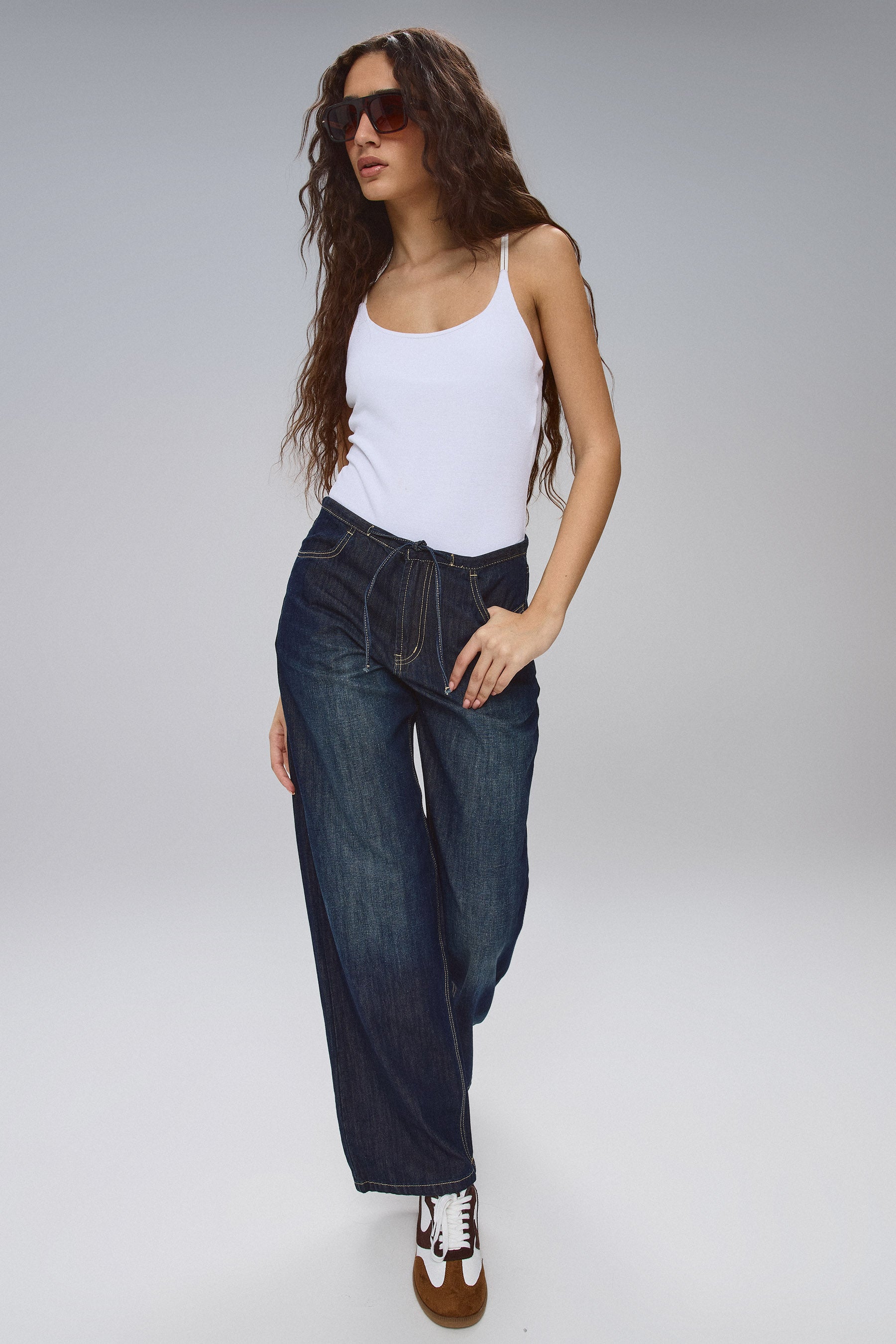 ג'ינס נייט