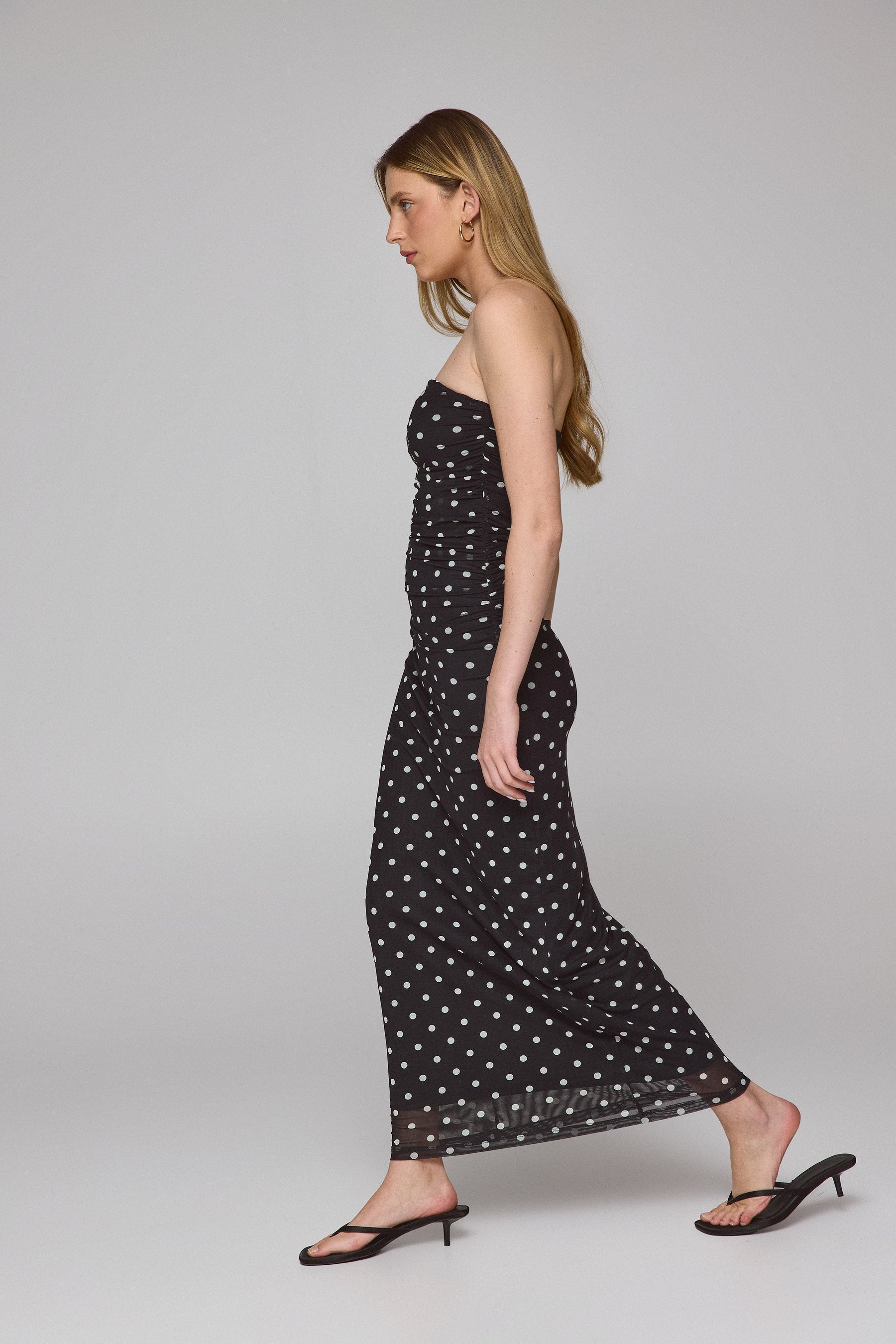 שמלת רזיל נקודות מקסי