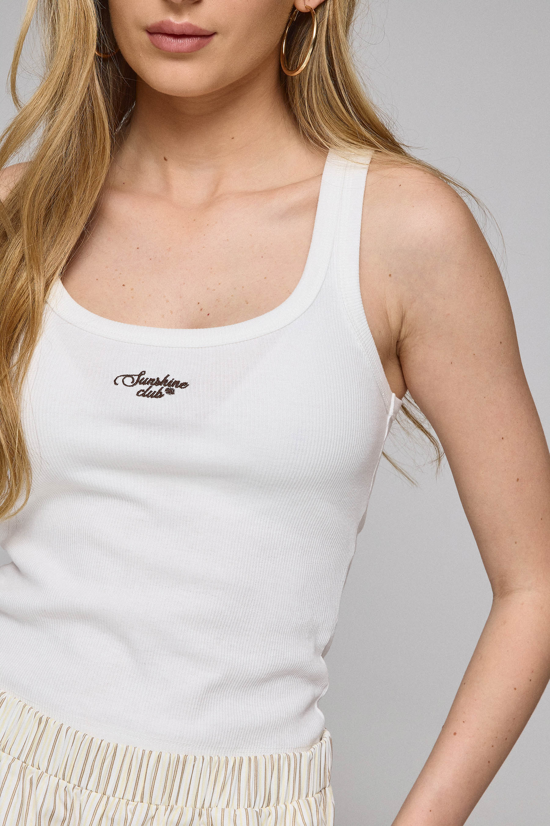 גופיית רקמה סט יילואו