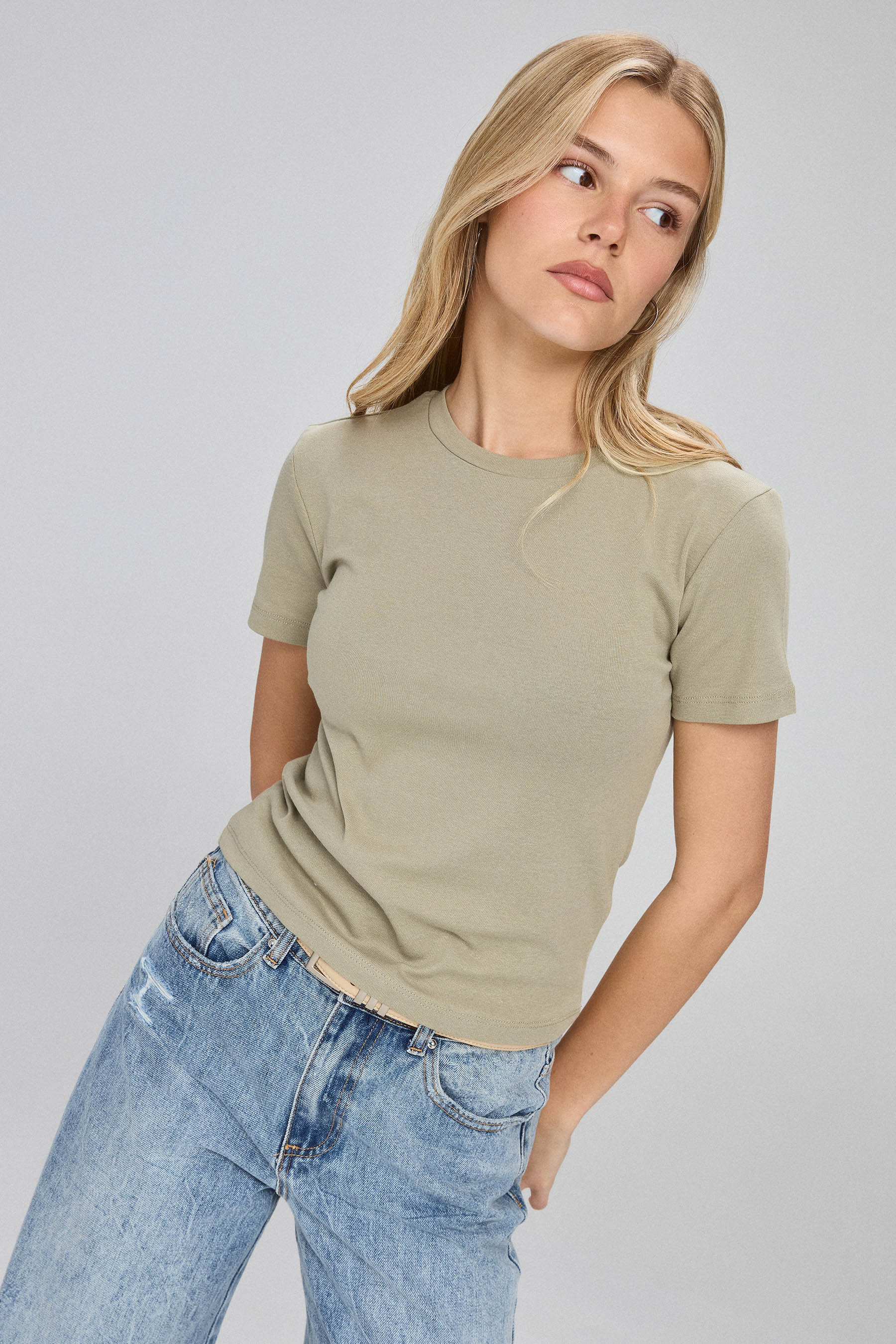 טי בייסיק ניקי