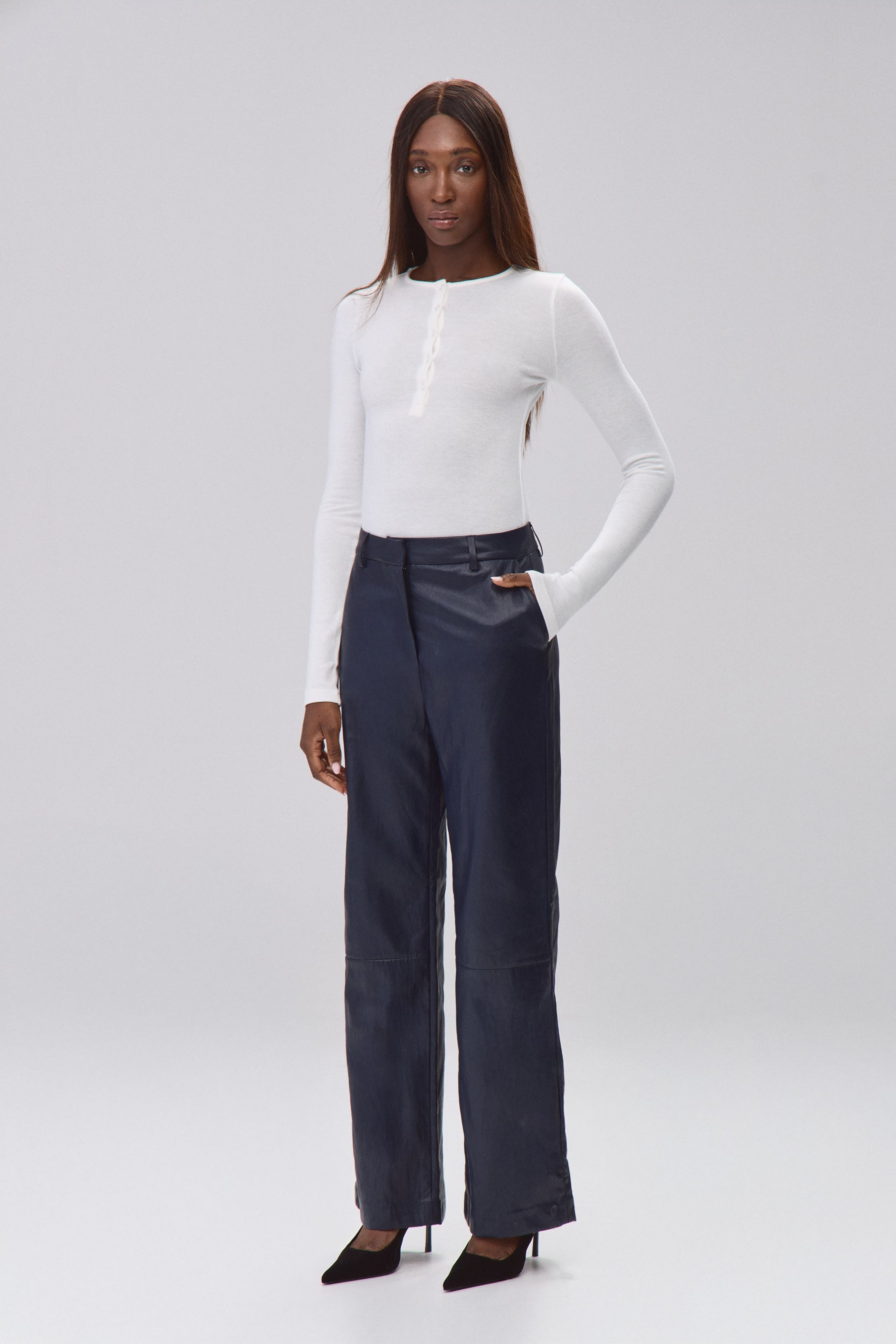 S בגד גוף סריג