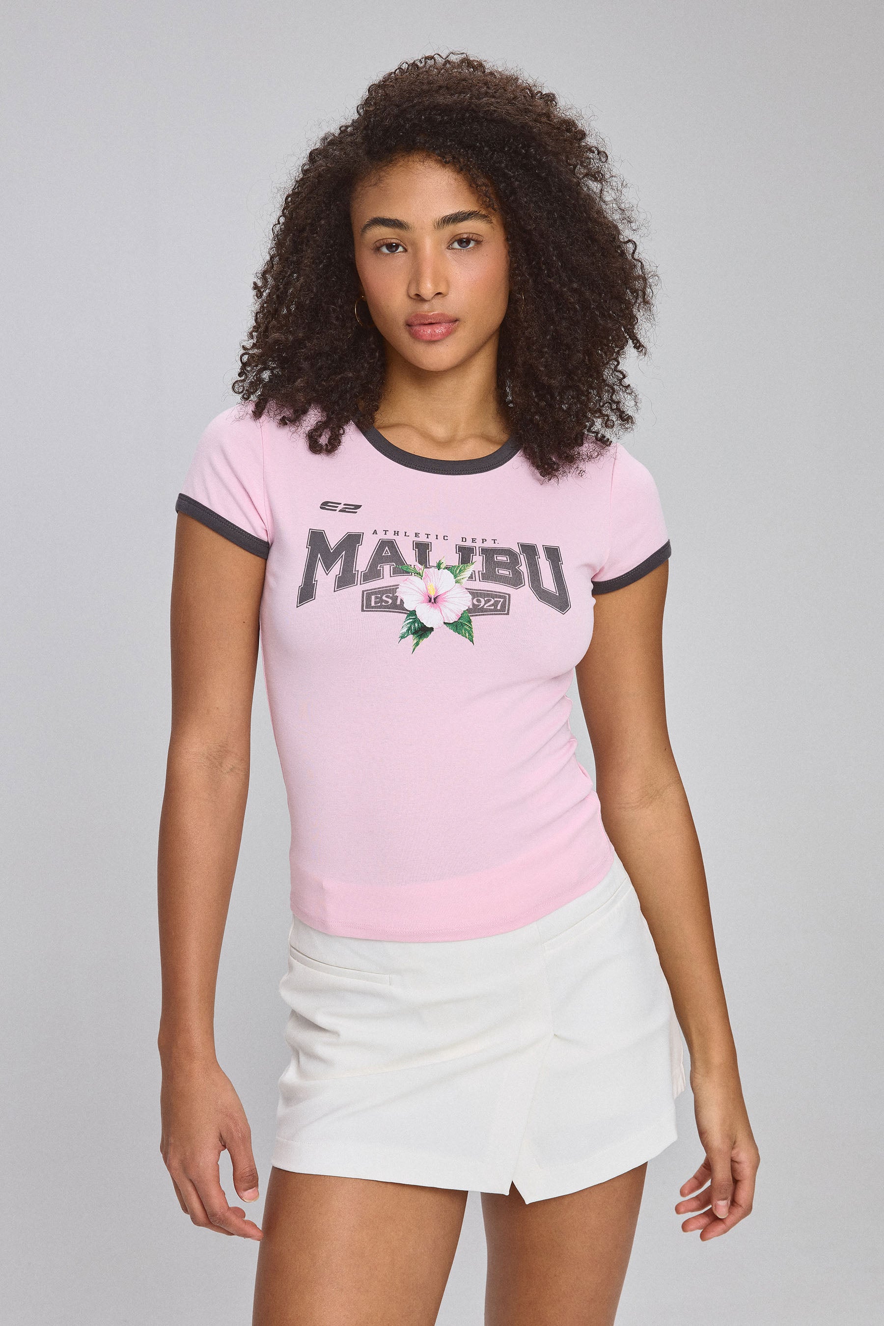 טישירט צמודה מאליבו