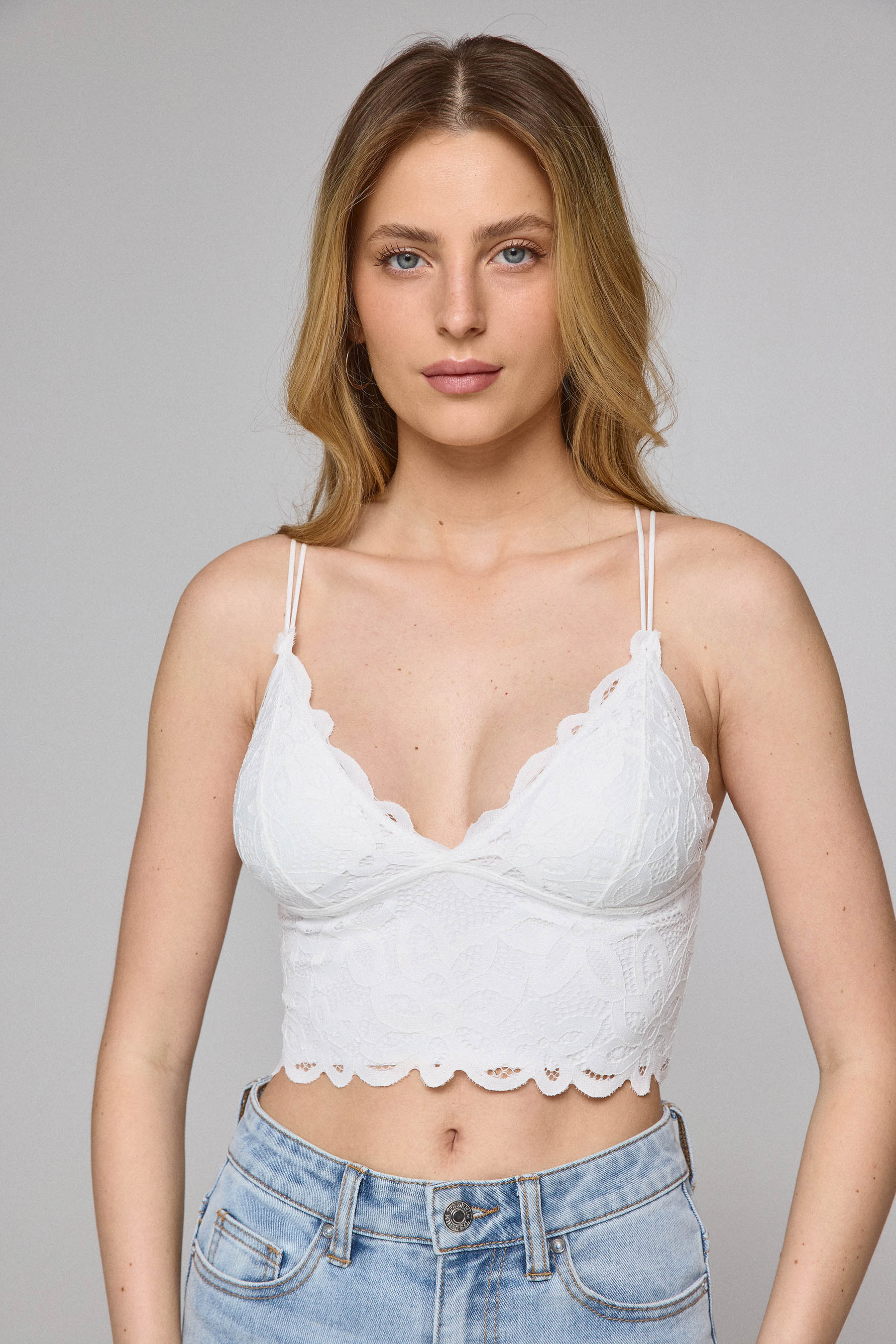 טופ תחרה- לולו